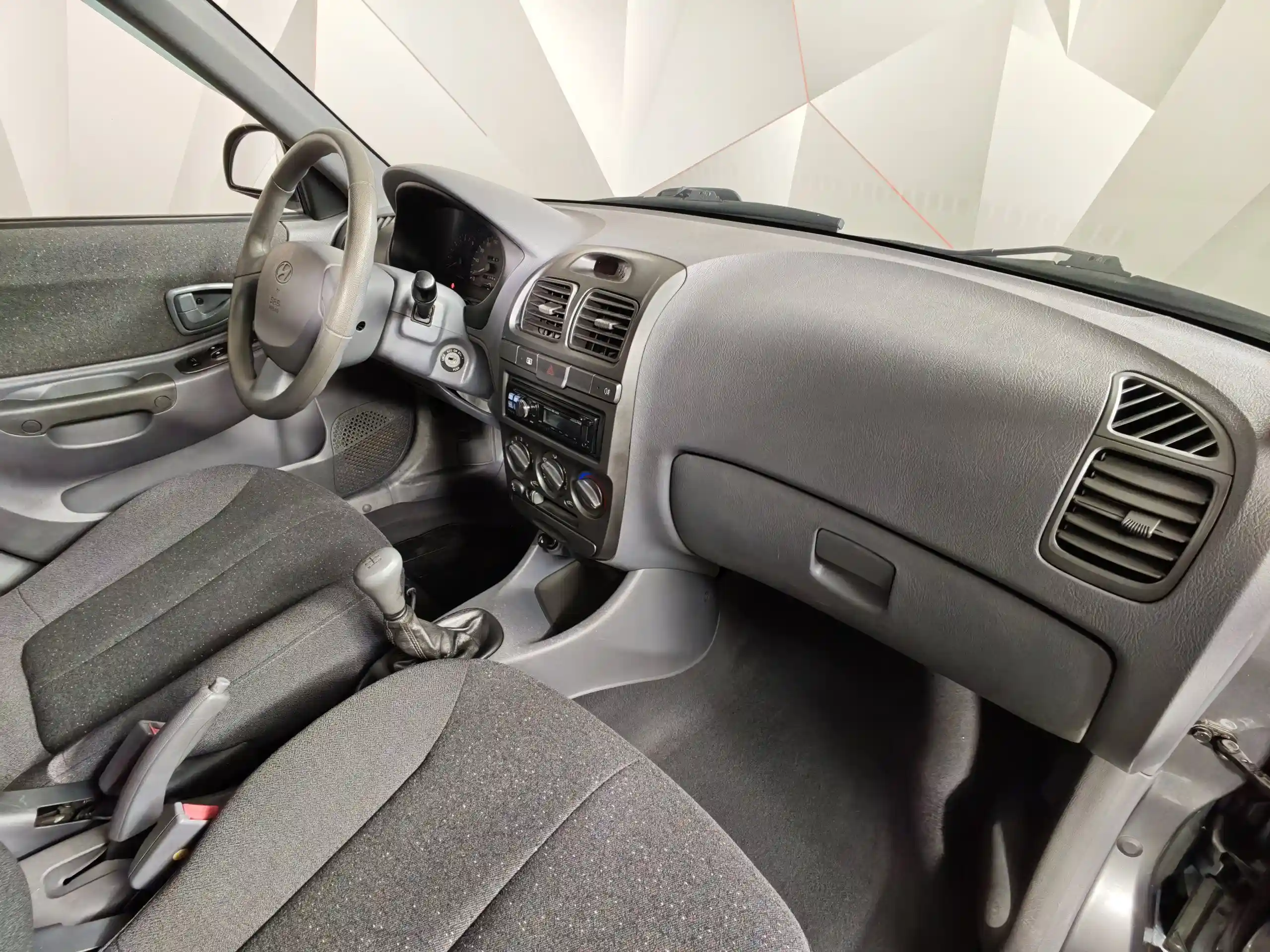 Hyundai Accent 2004