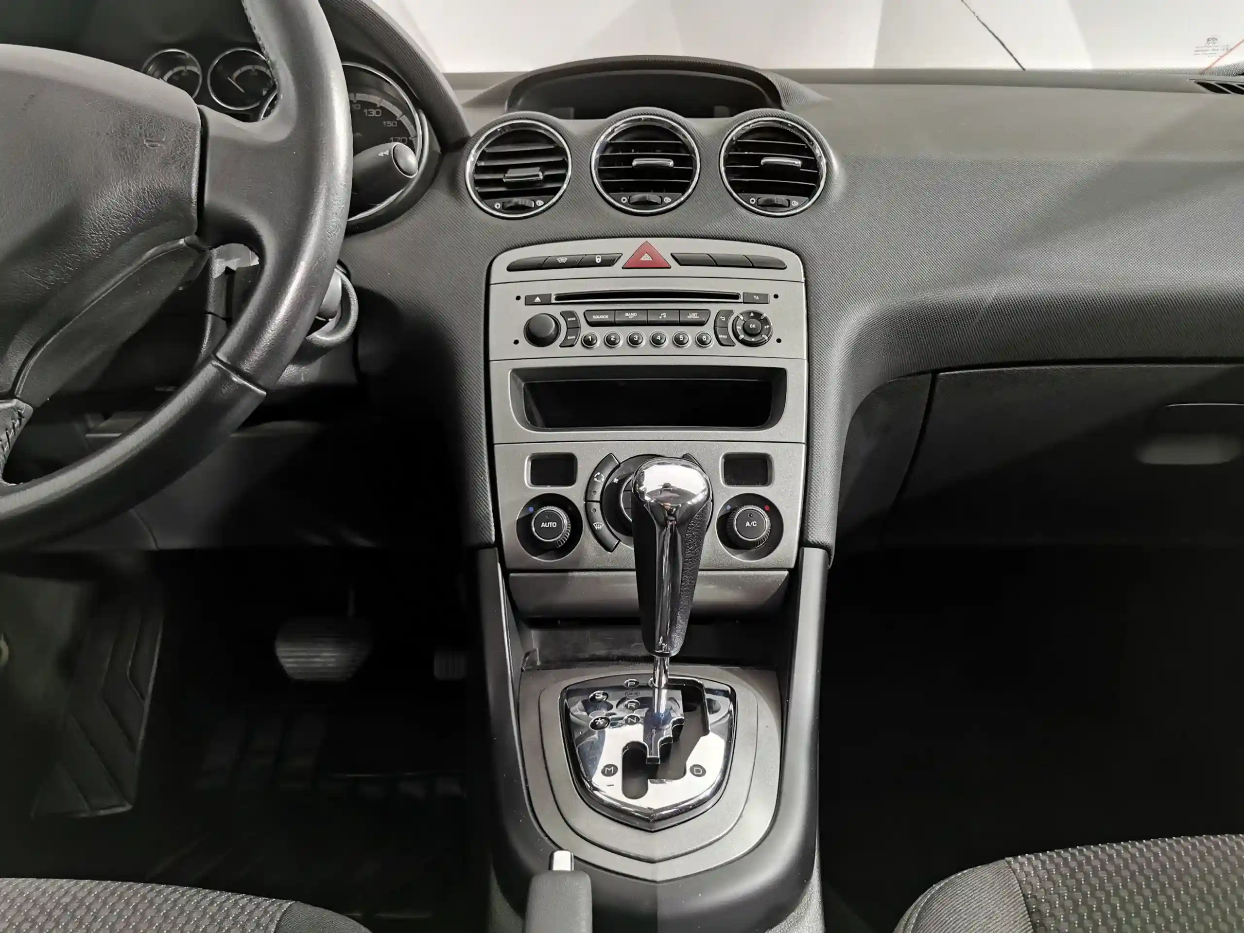 Peugeot 408 2013