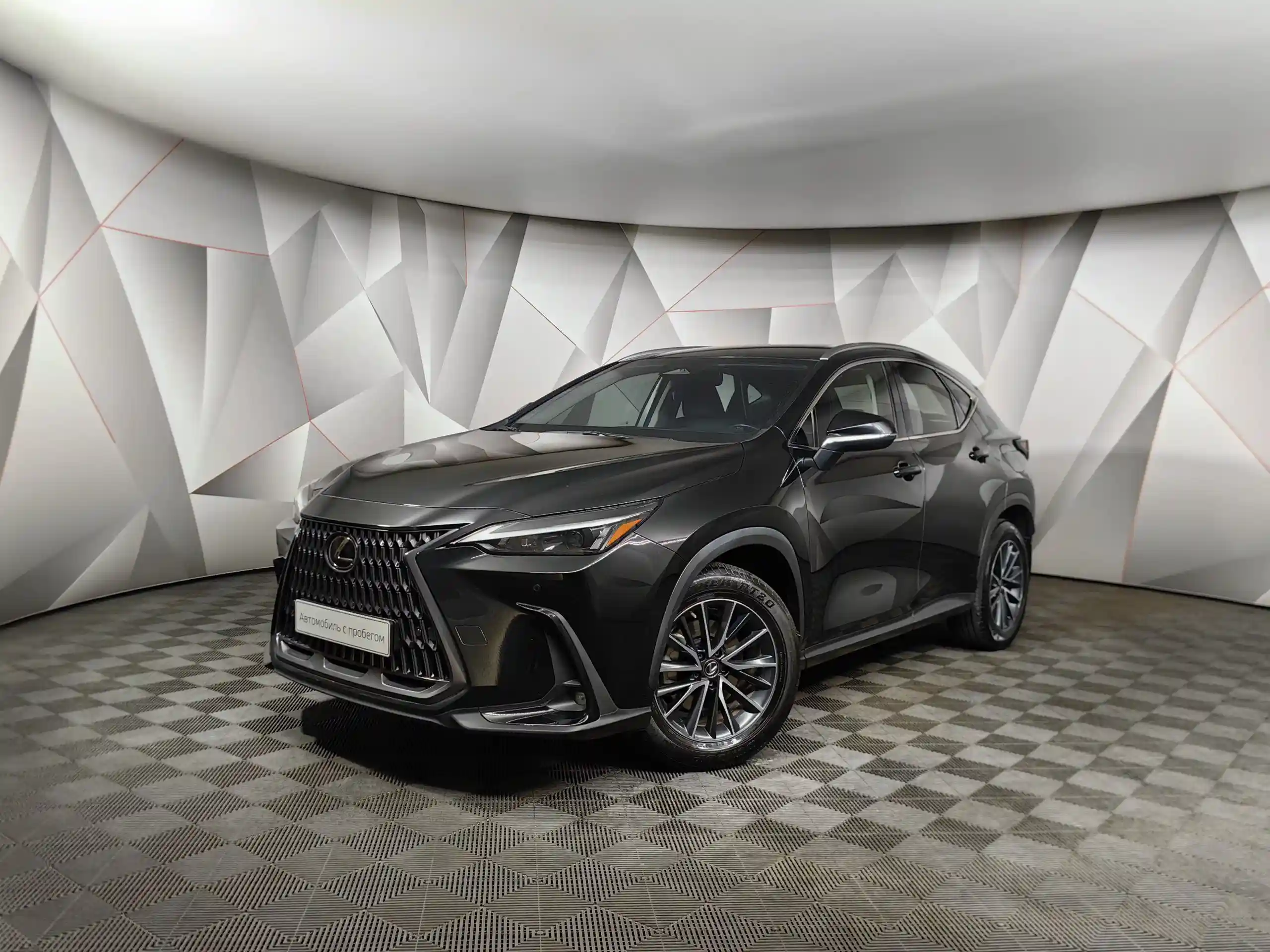Lexus NX 2021