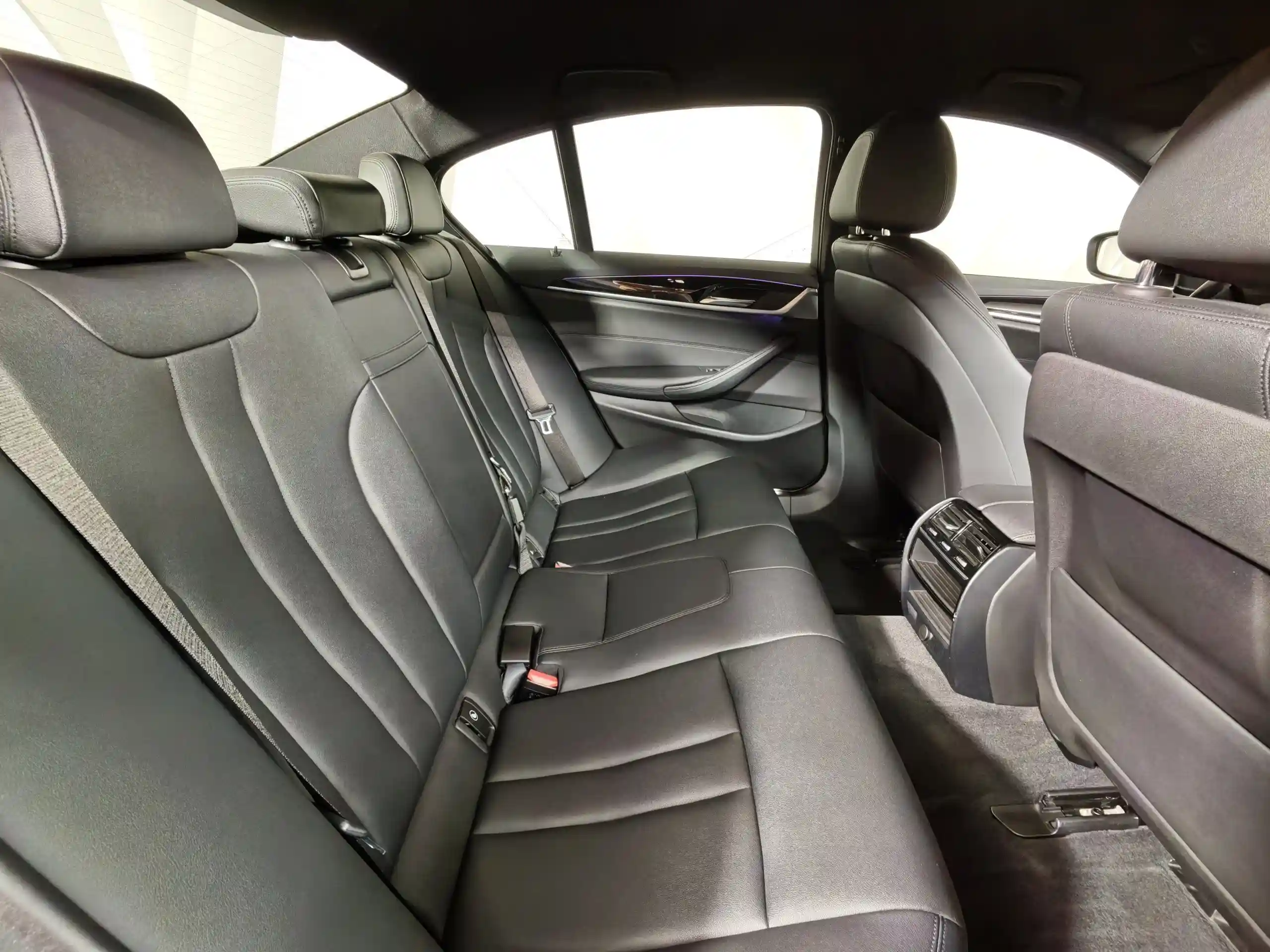 BMW 5 серия 2019