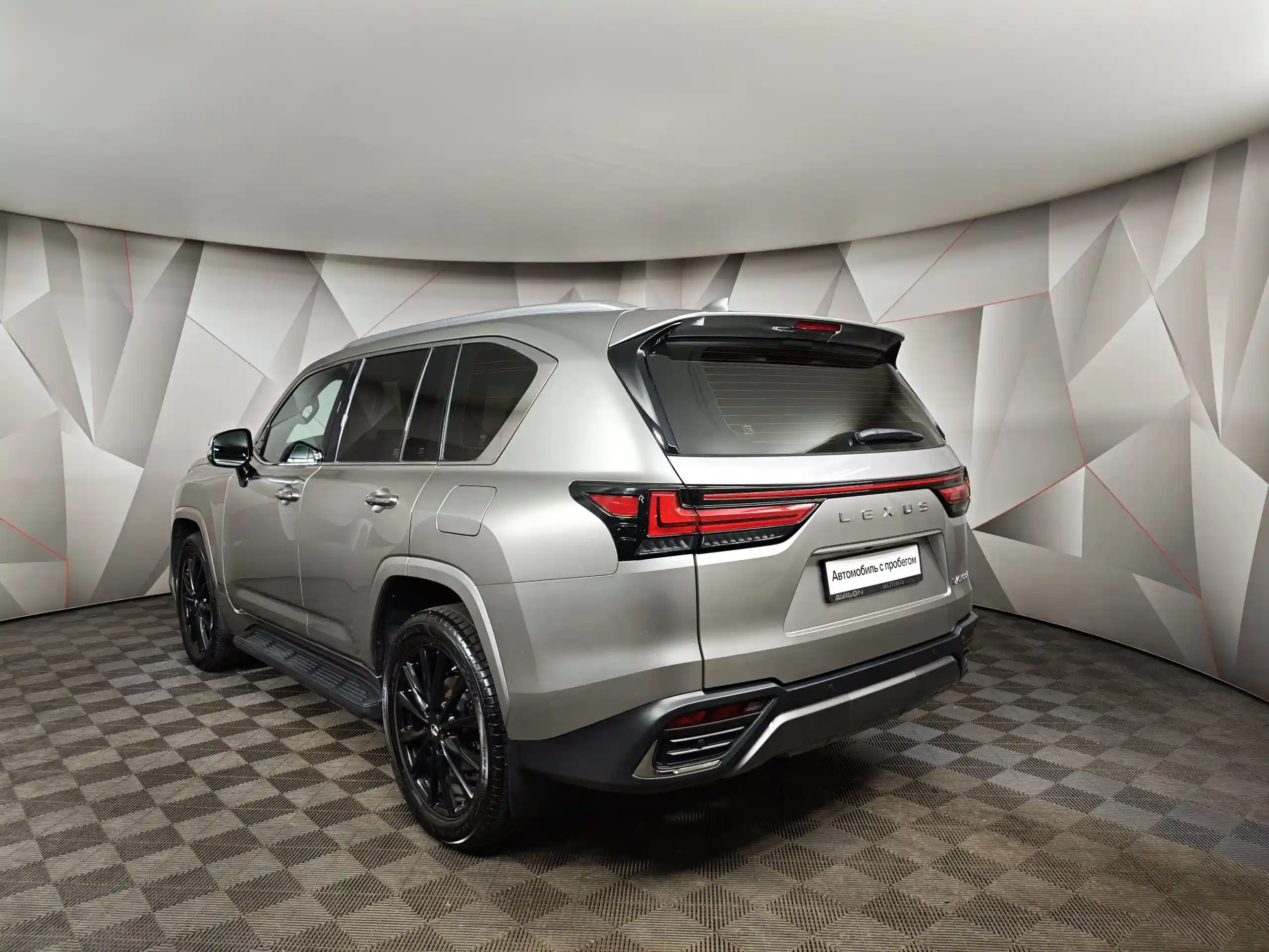 Lexus LX 2022
