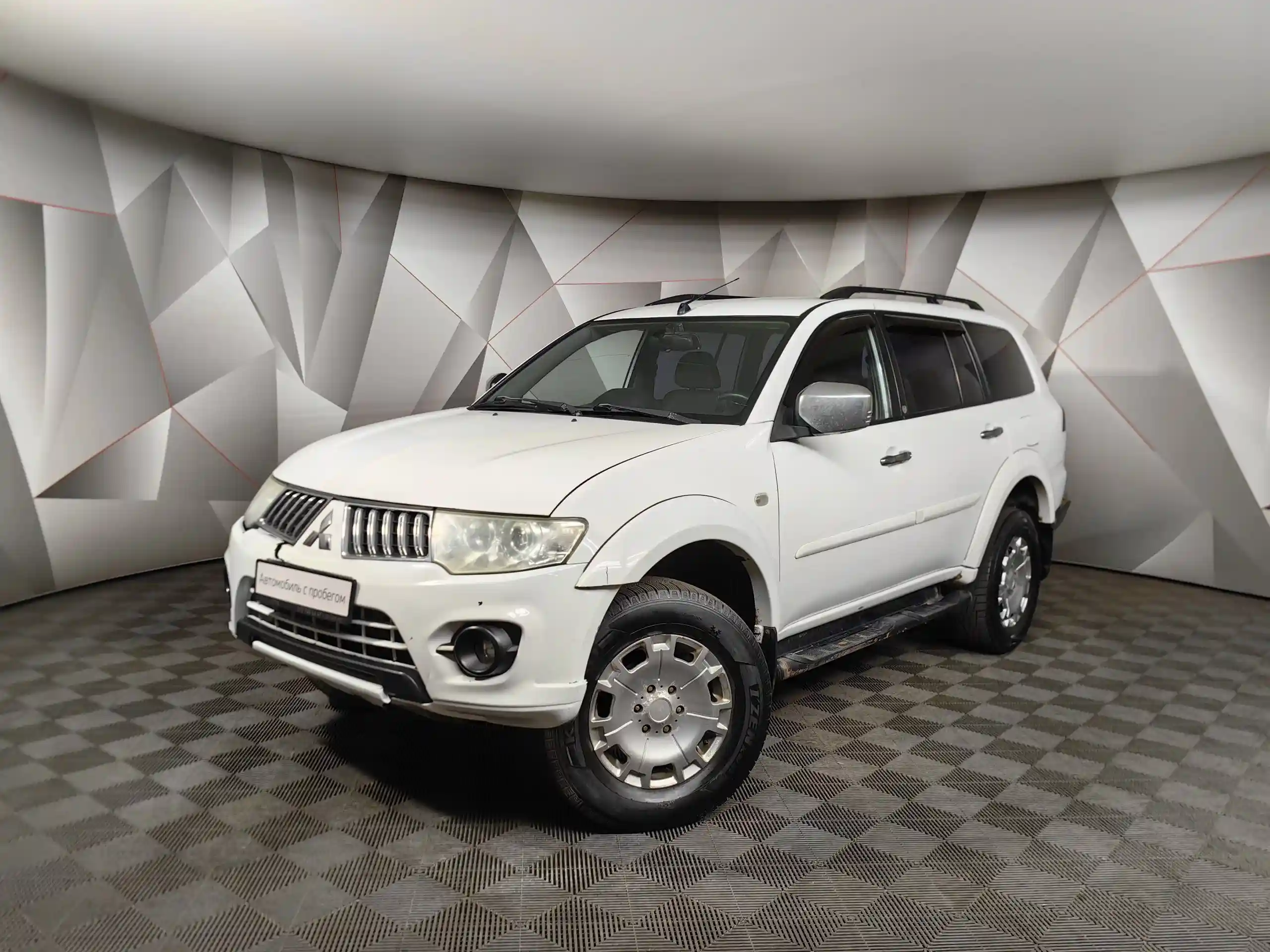 Mitsubishi Pajero Sport 2014