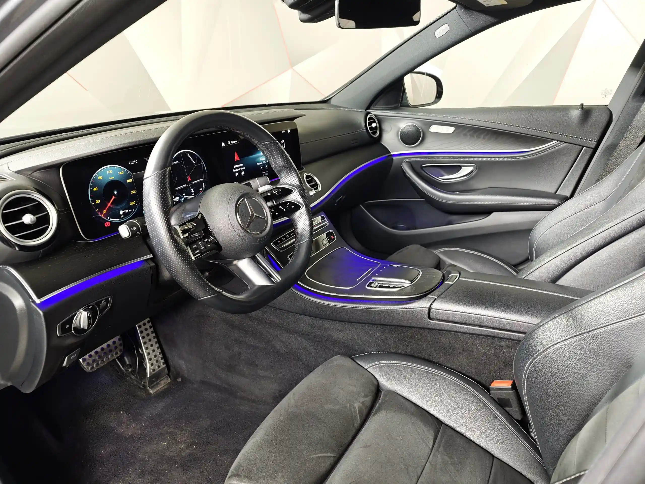 Mercedes-Benz E-Класс 2021