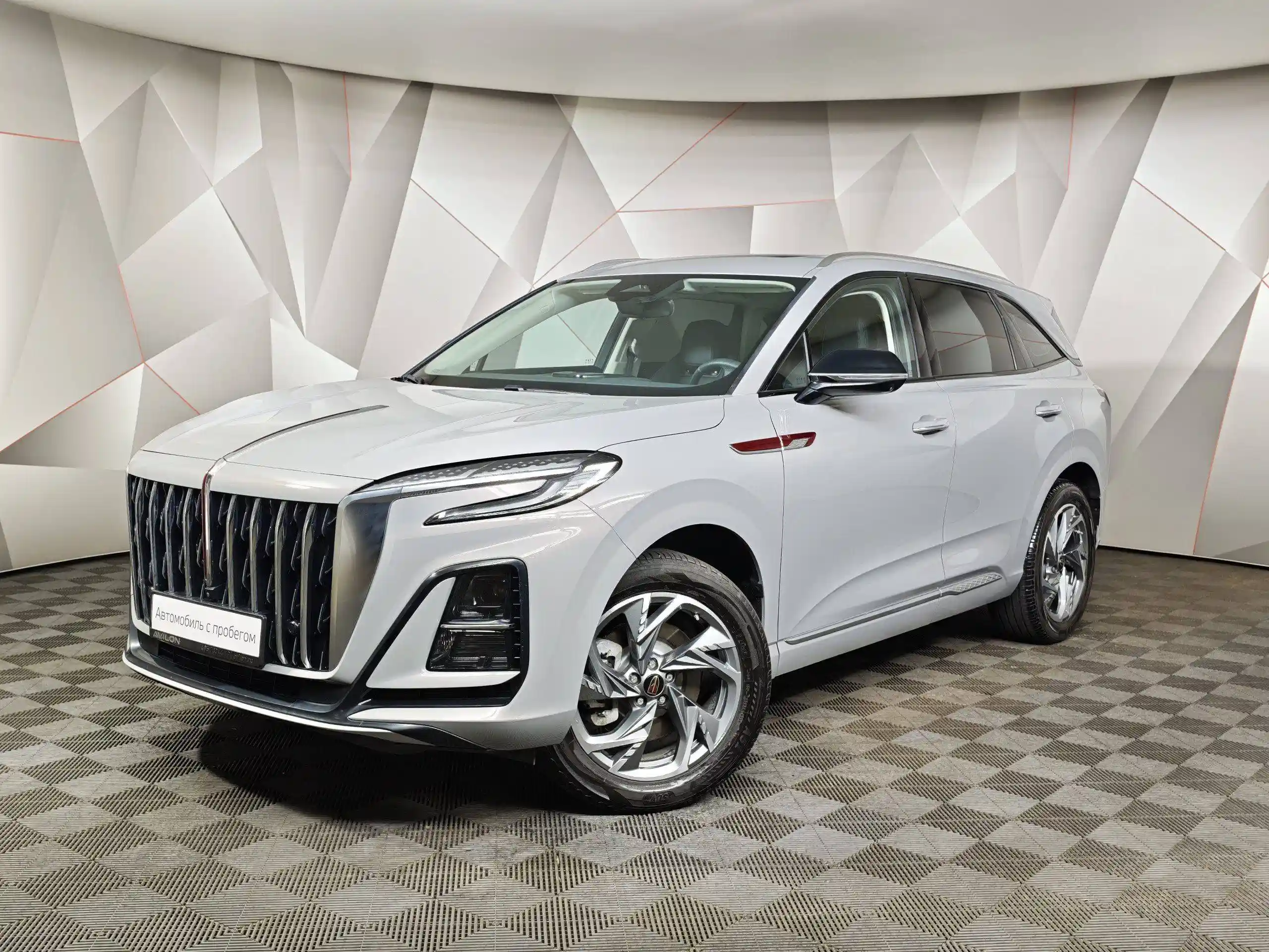 Hongqi HS3 2024