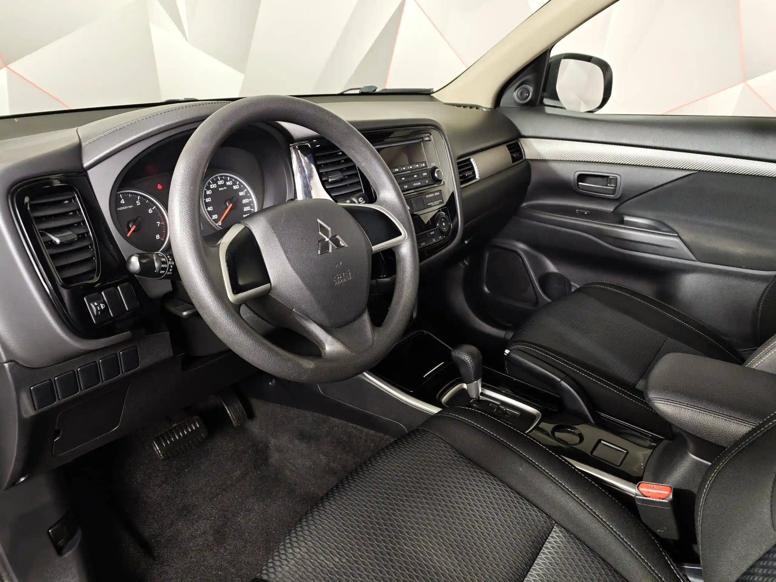 Mitsubishi Outlander 2018