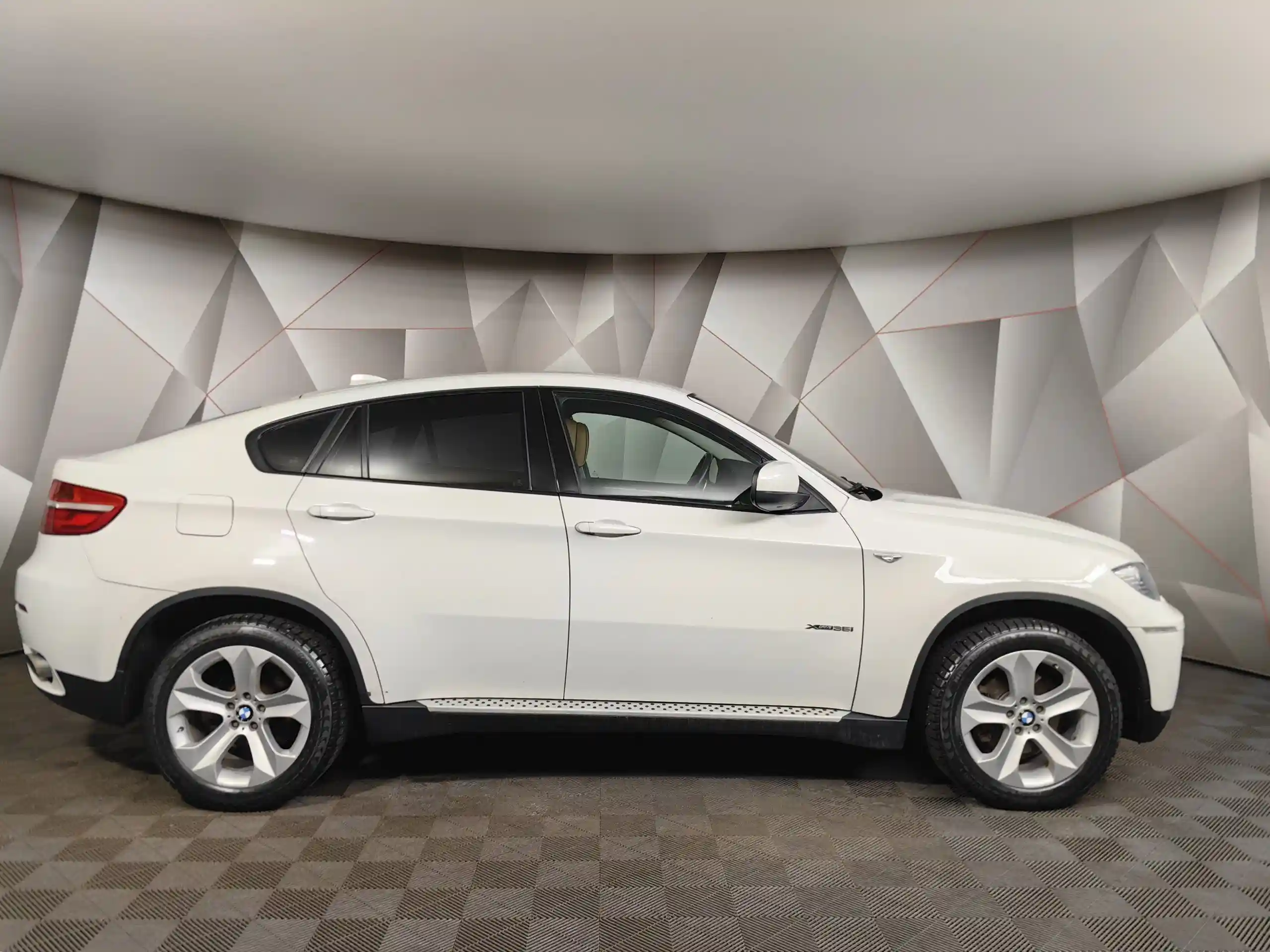 BMW X6 2012