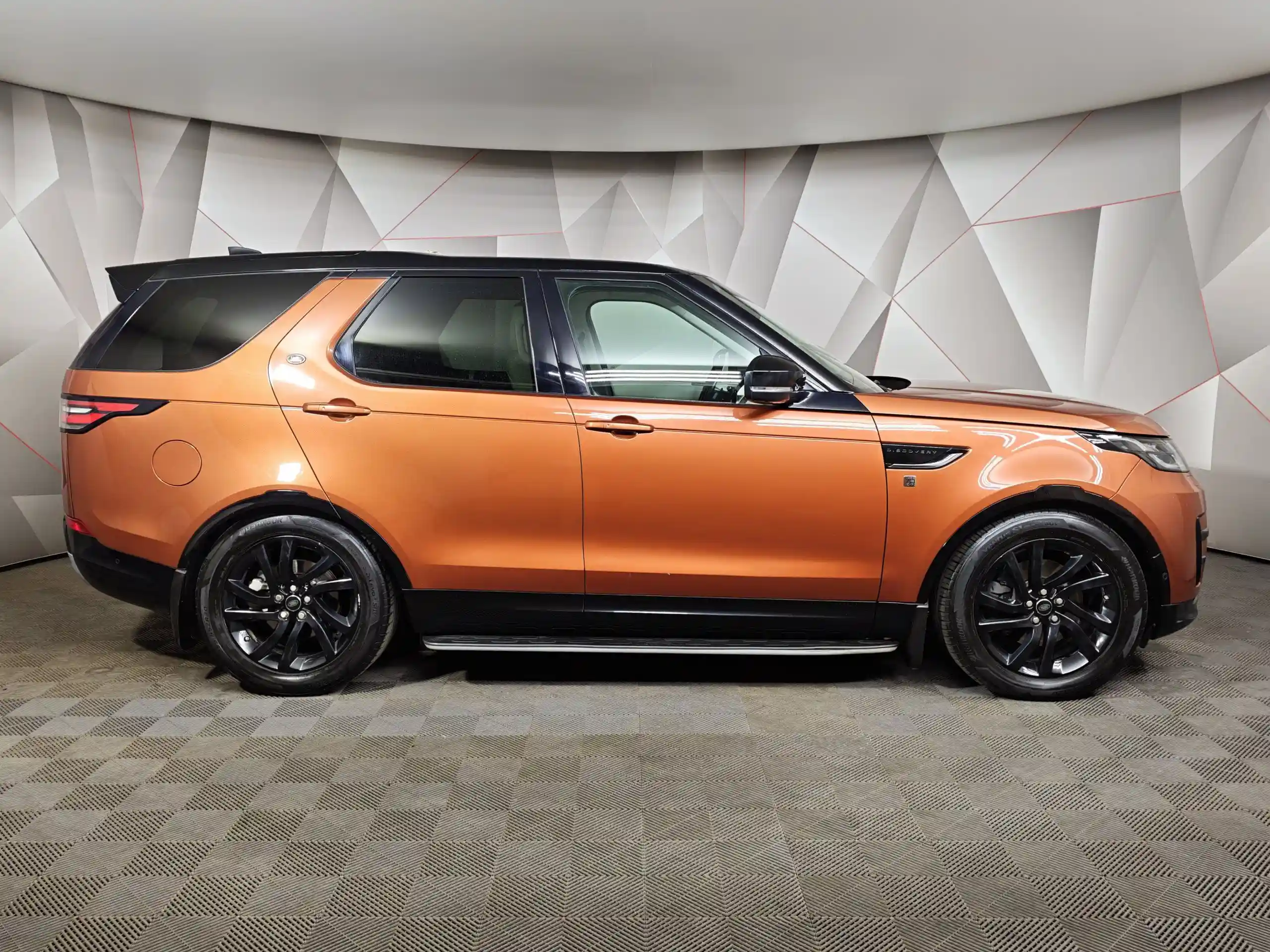 Land Rover Discovery 2018