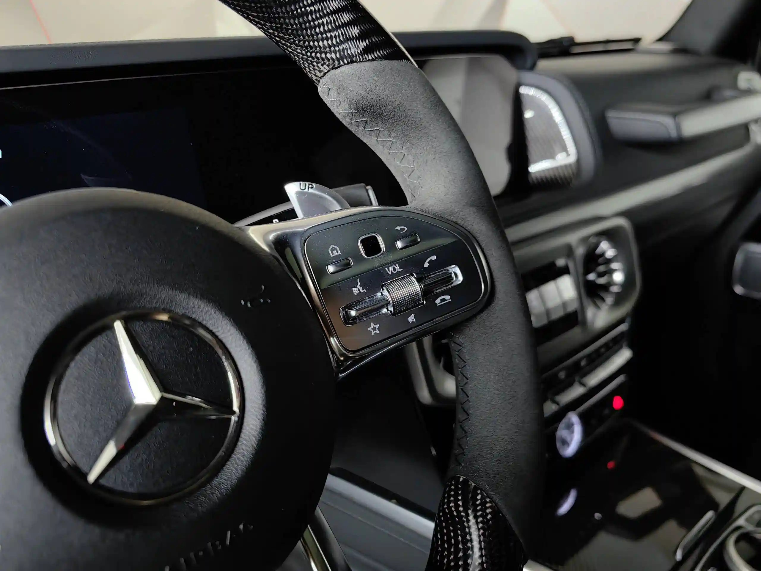 Mercedes-Benz G-Класс 2024