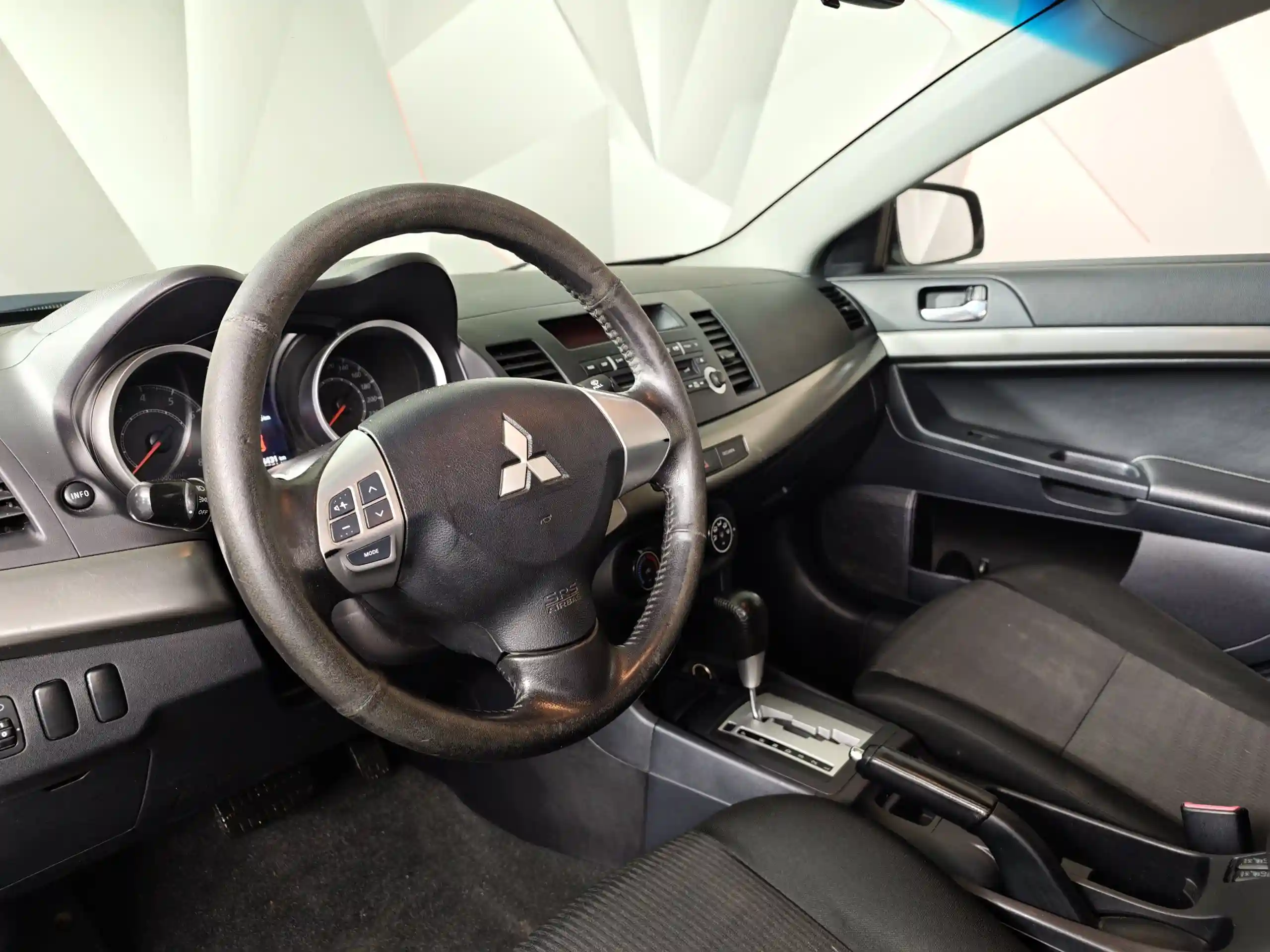 Mitsubishi Lancer 2012