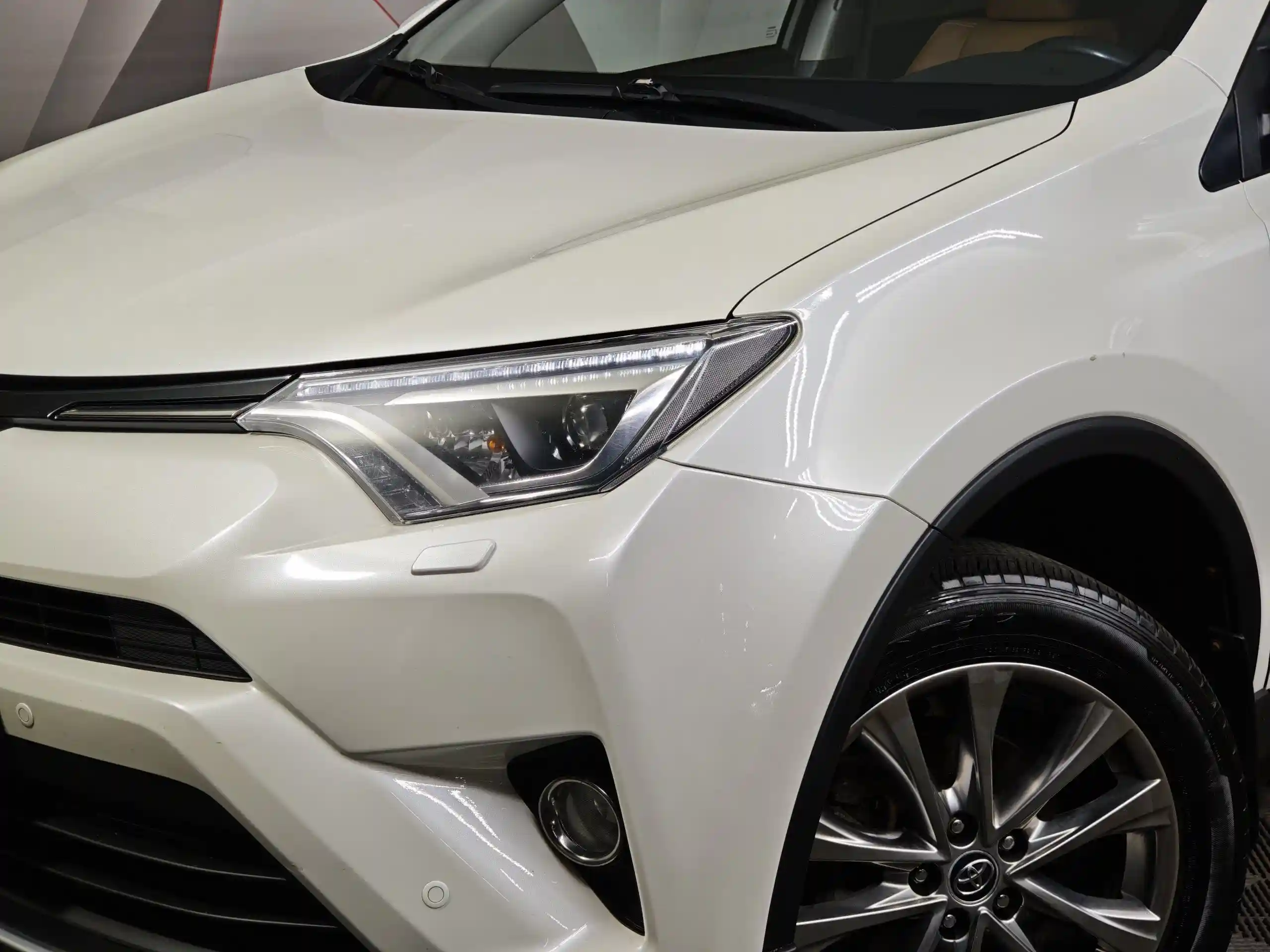 Toyota RAV4 2017