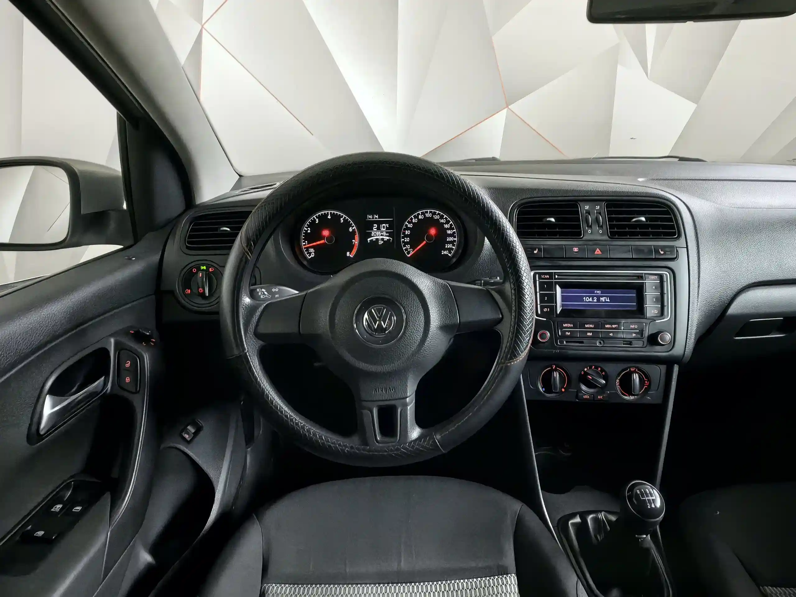 Volkswagen Polo 2015