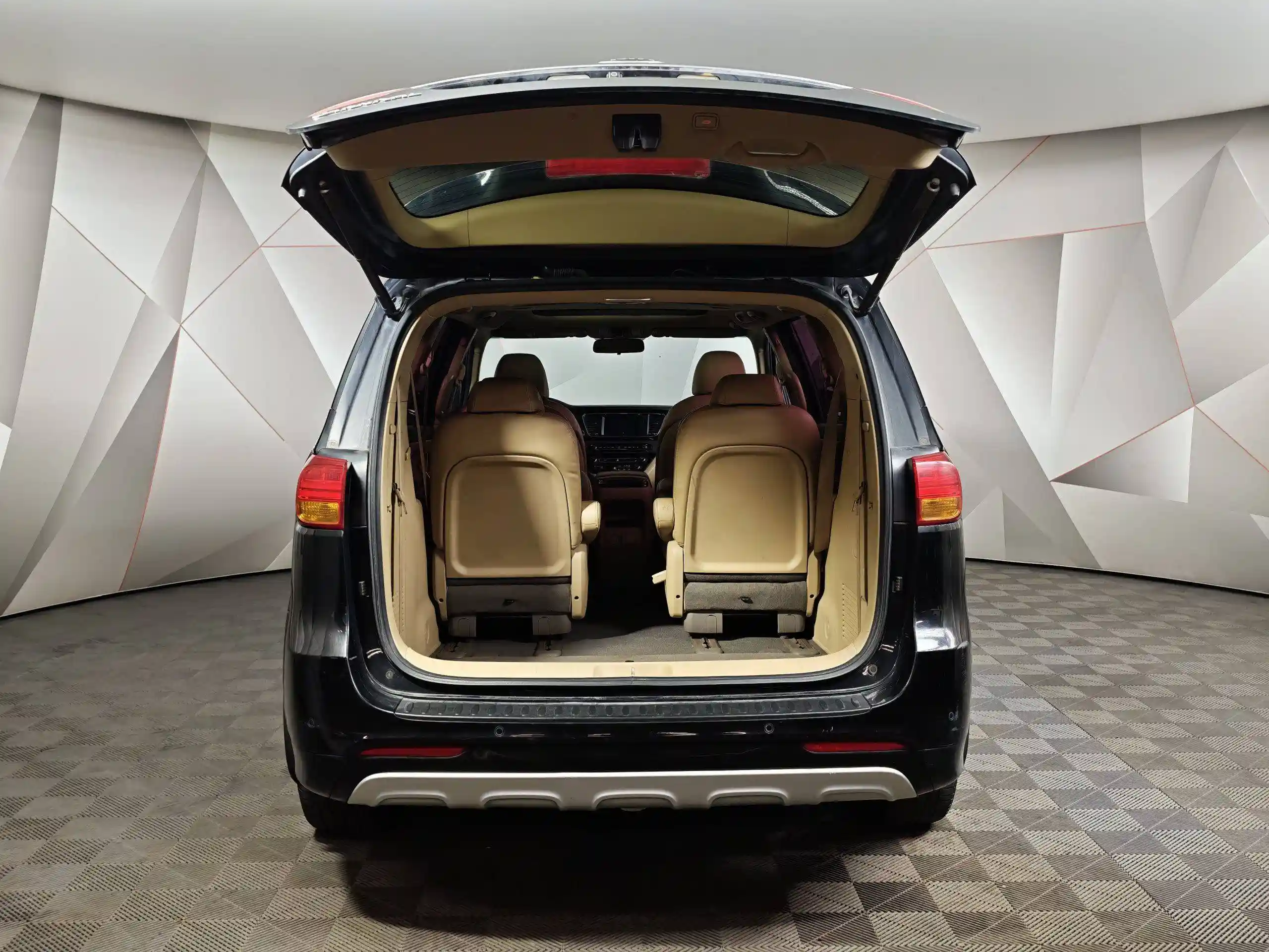 Kia Carnival 2016