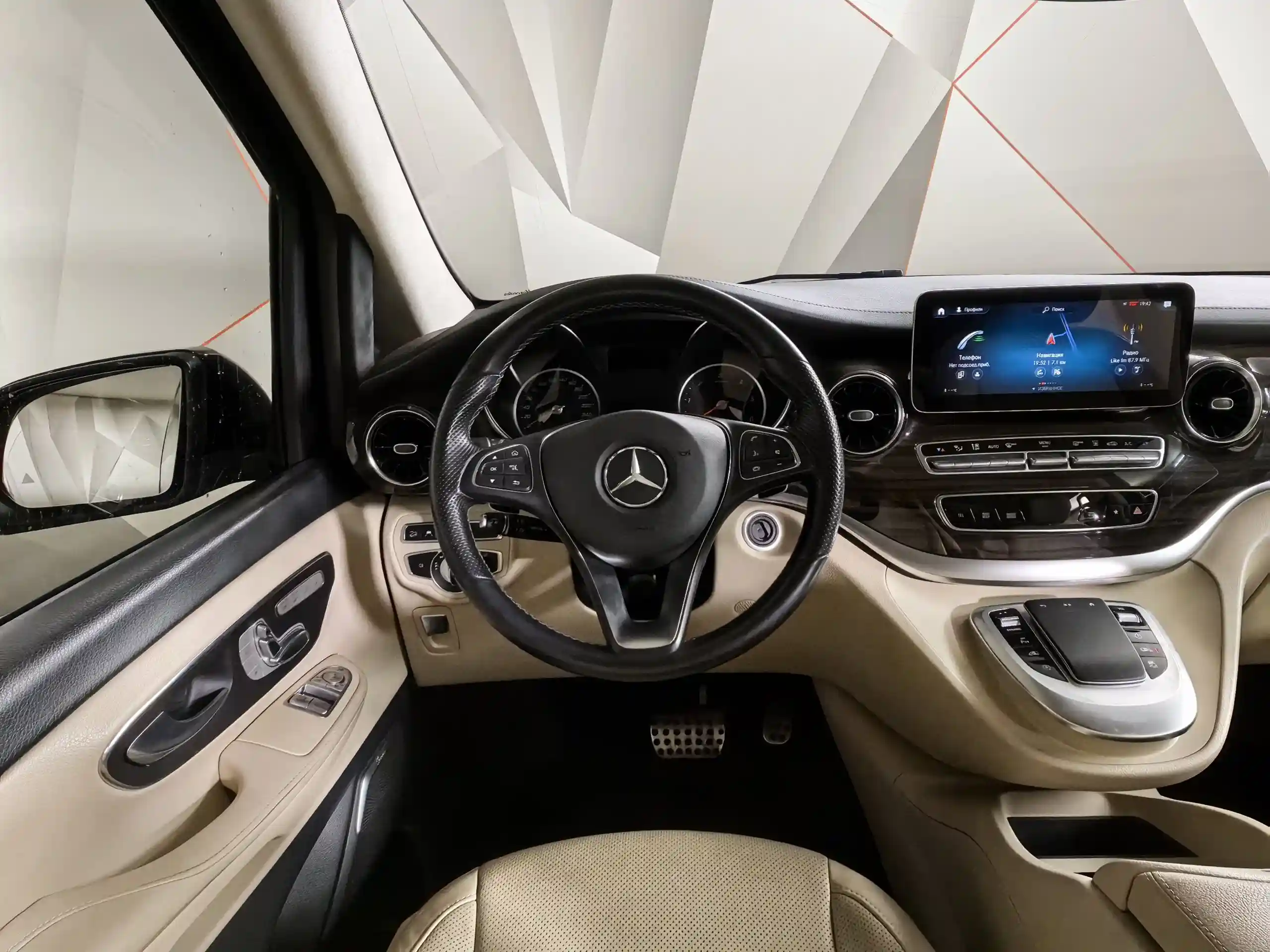 Mercedes-Benz V-Класс 2021