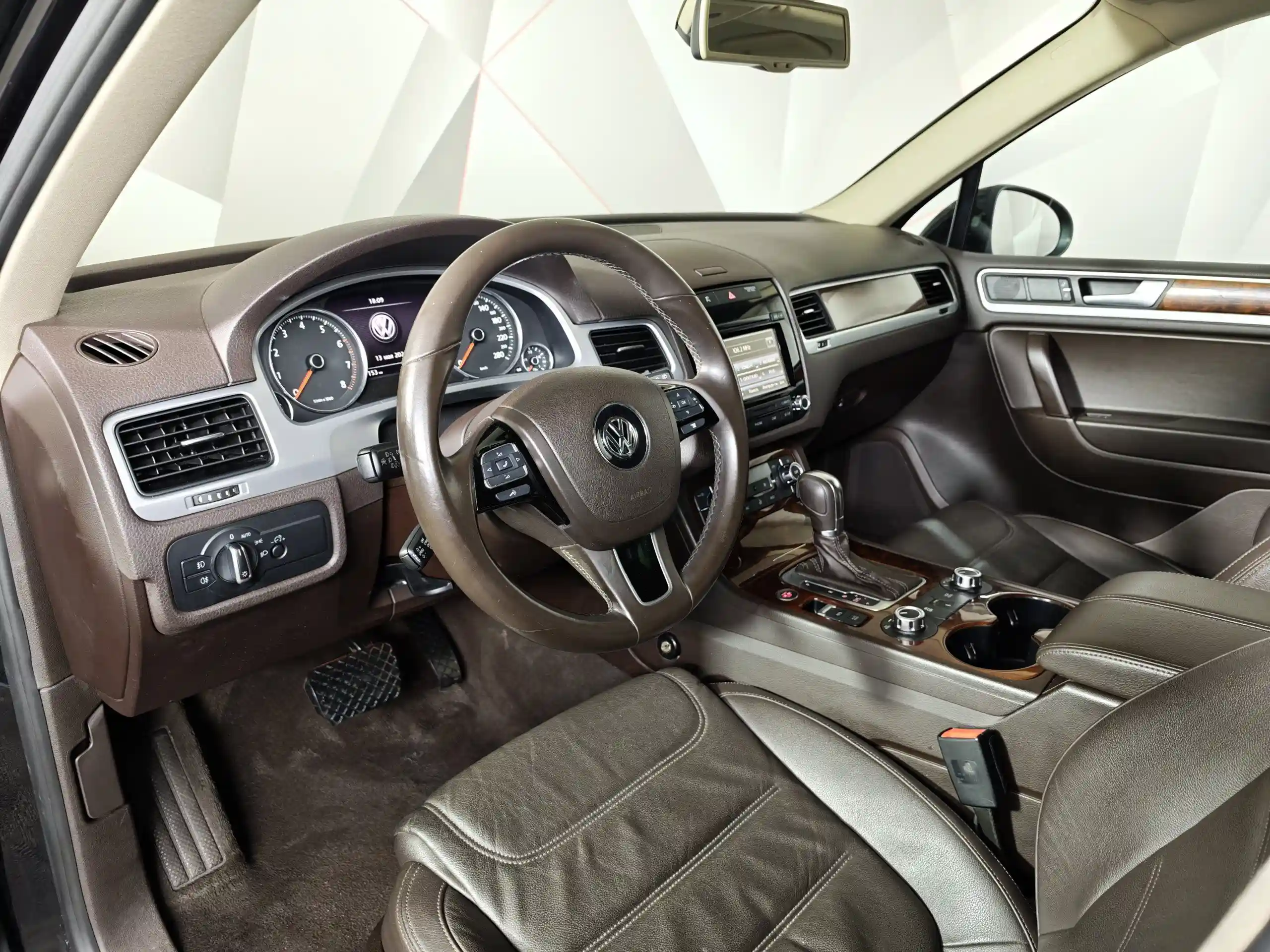 Volkswagen Touareg 2014