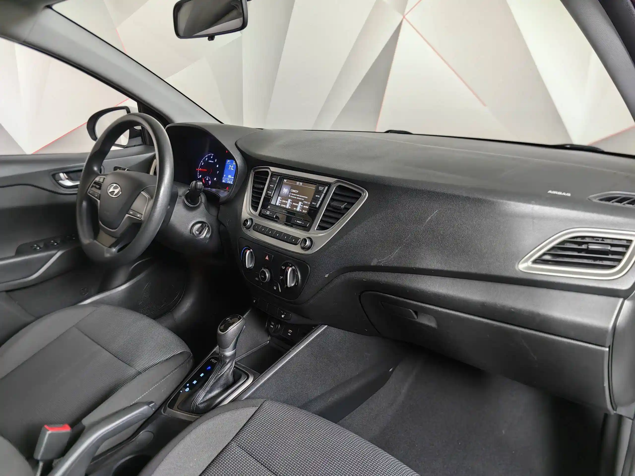 Hyundai Solaris 2021