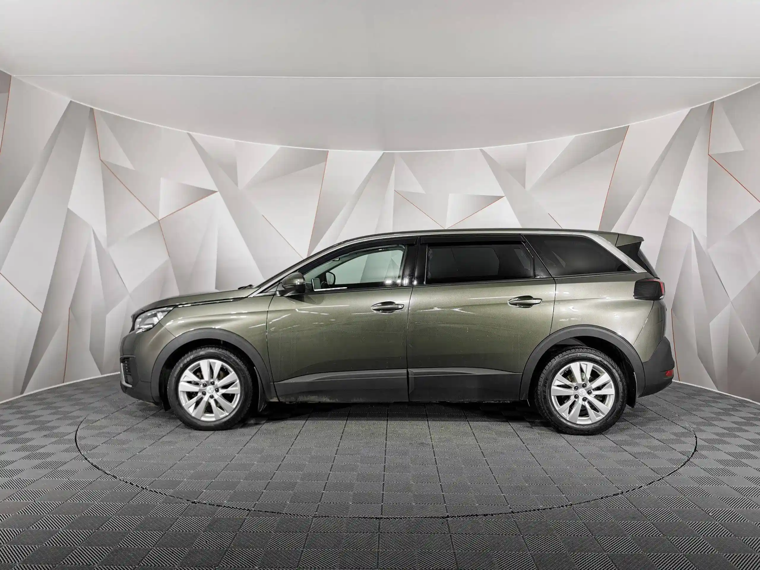 Peugeot 5008 2019