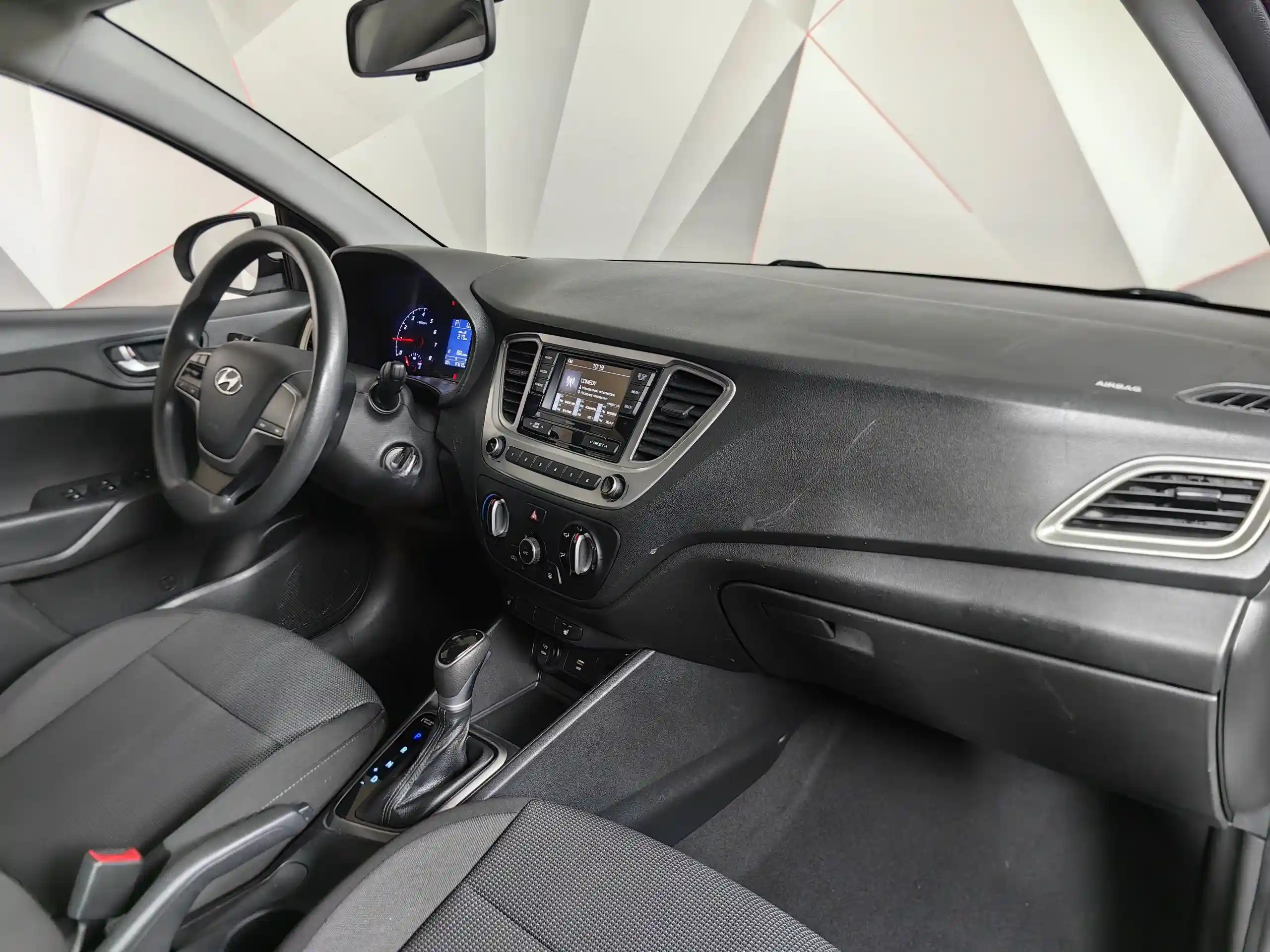 Hyundai Solaris 2021