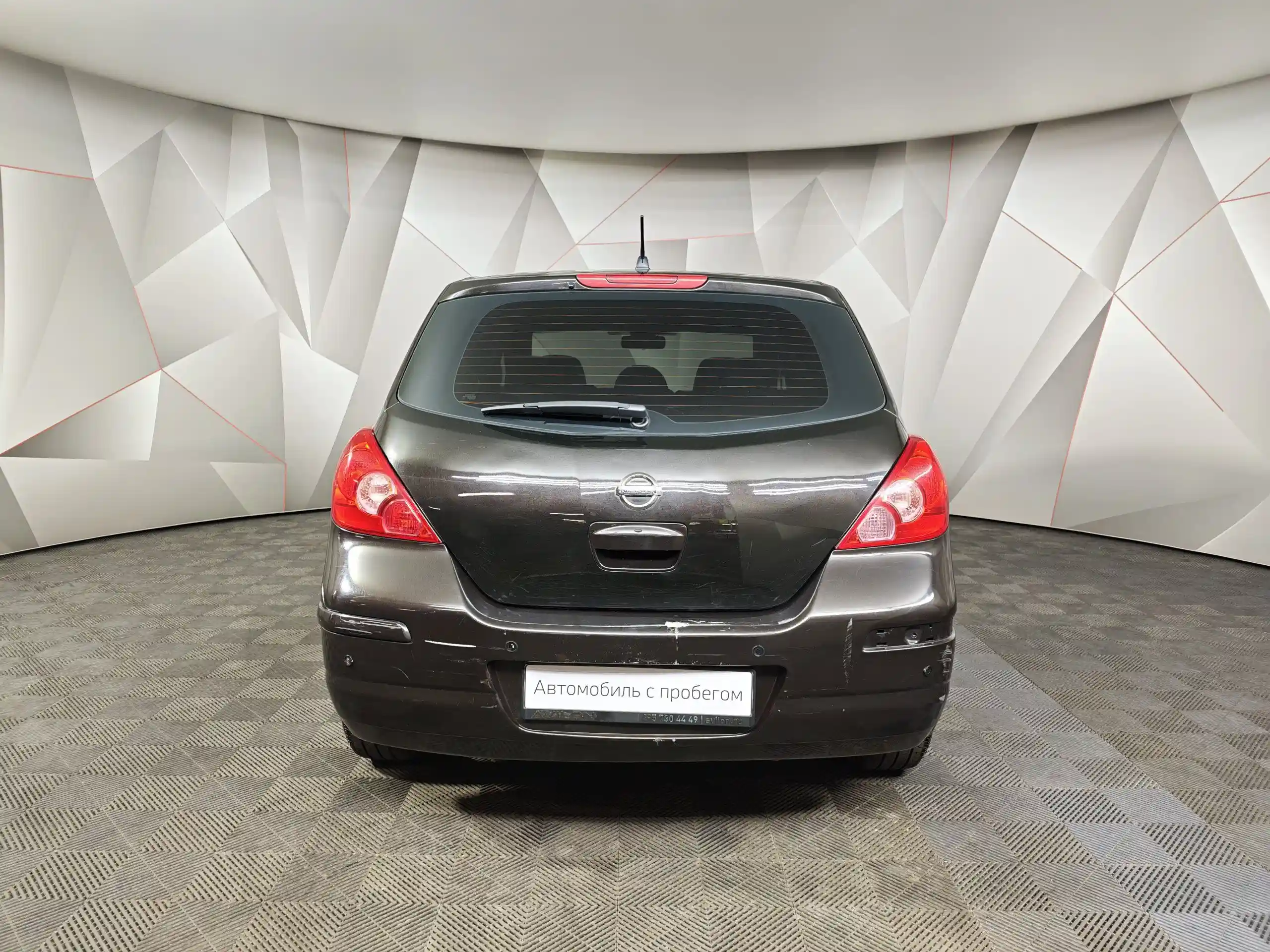 Nissan Tiida 2012