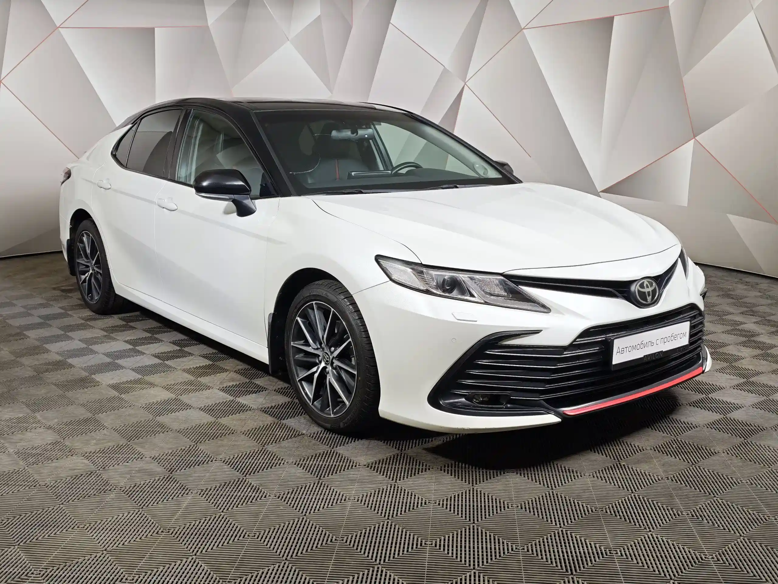 Toyota Camry 2021