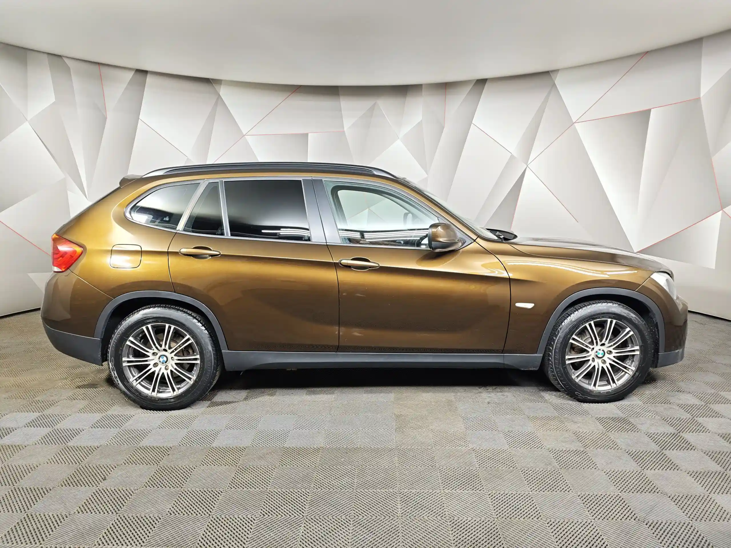 BMW X1 2011
