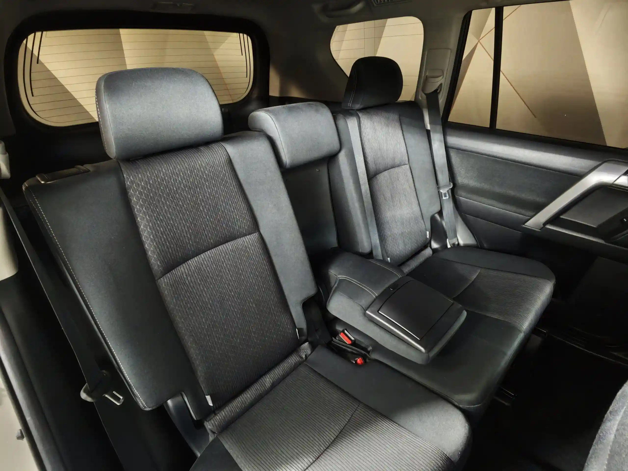 Toyota Land Cruiser Prado 2020