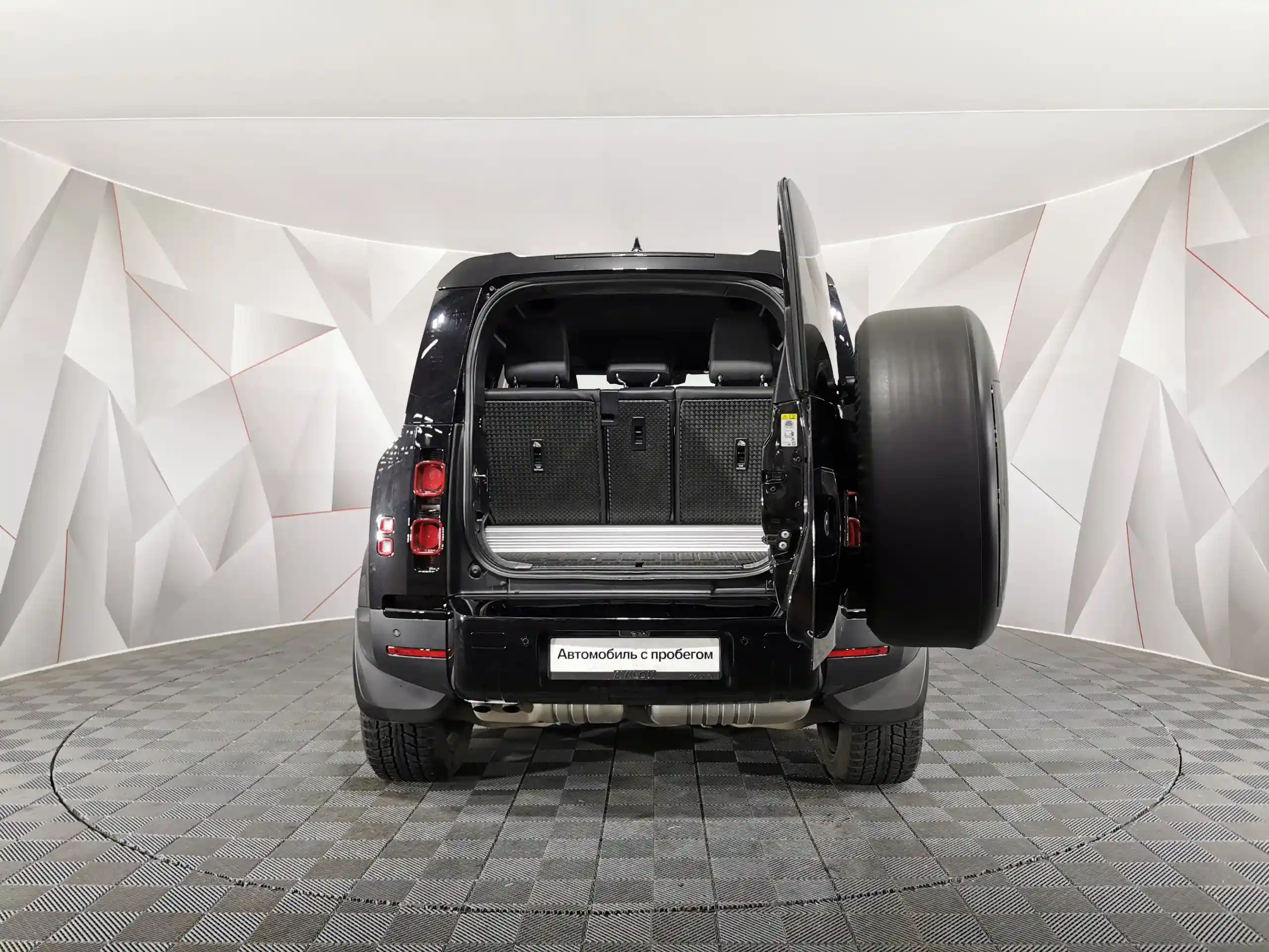Land Rover Defender 2021
