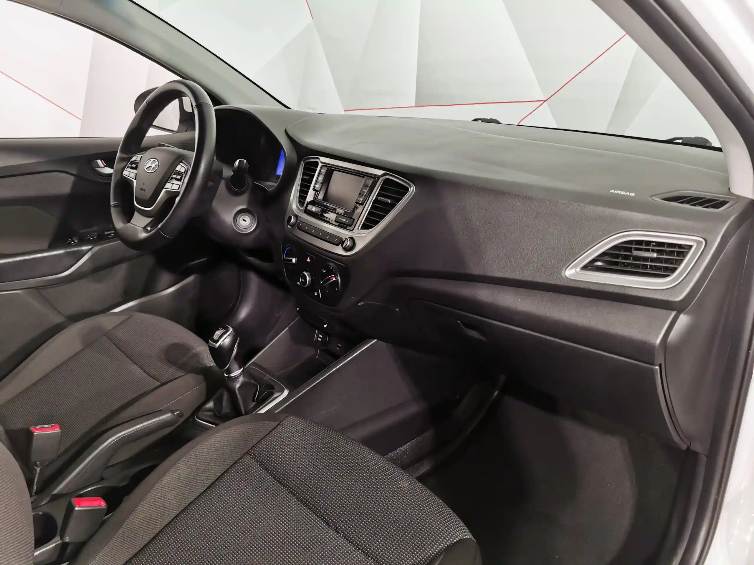 Hyundai Solaris 2022