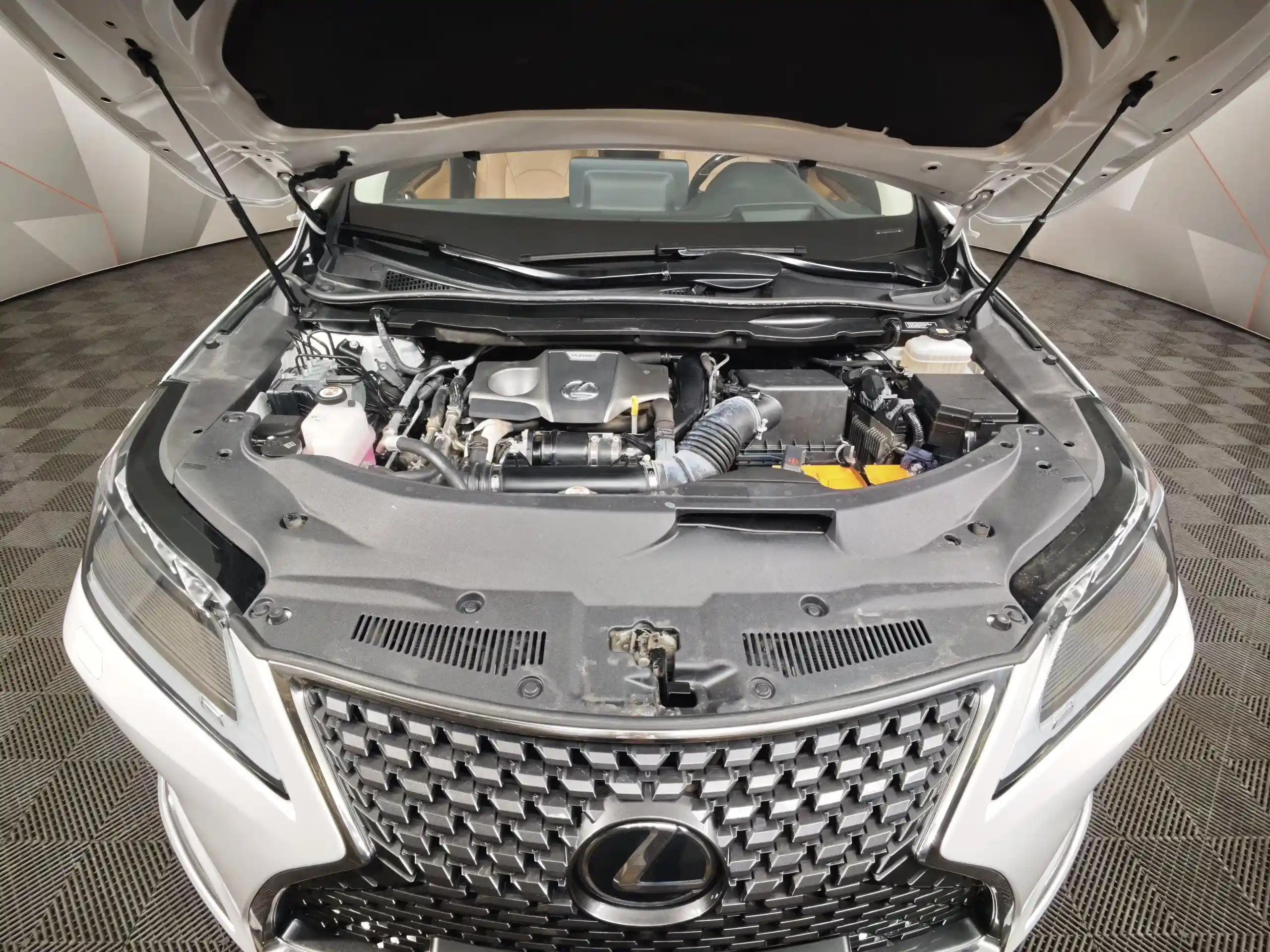 Lexus RX 2020