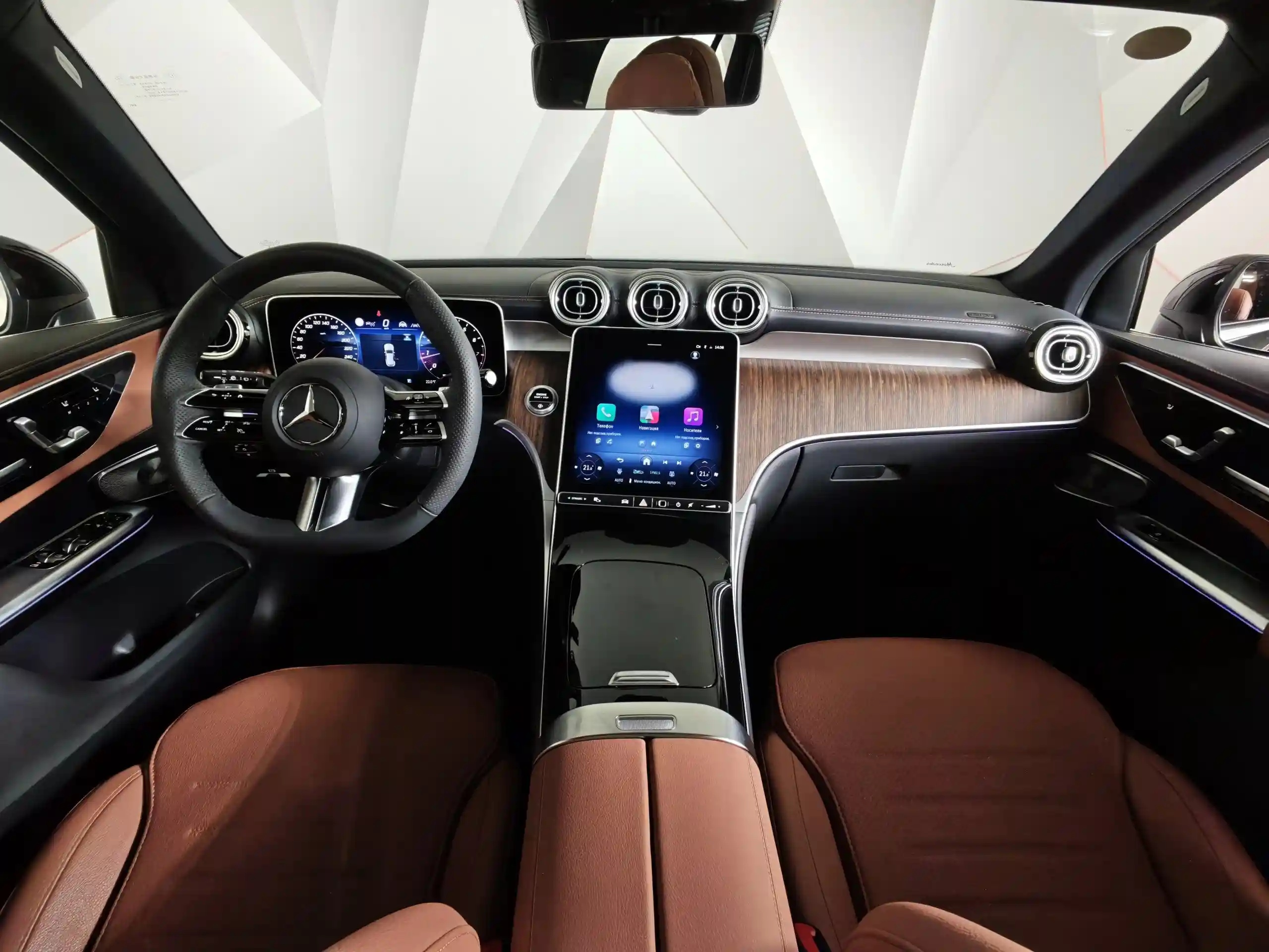 Mercedes-Benz GLC 2025
