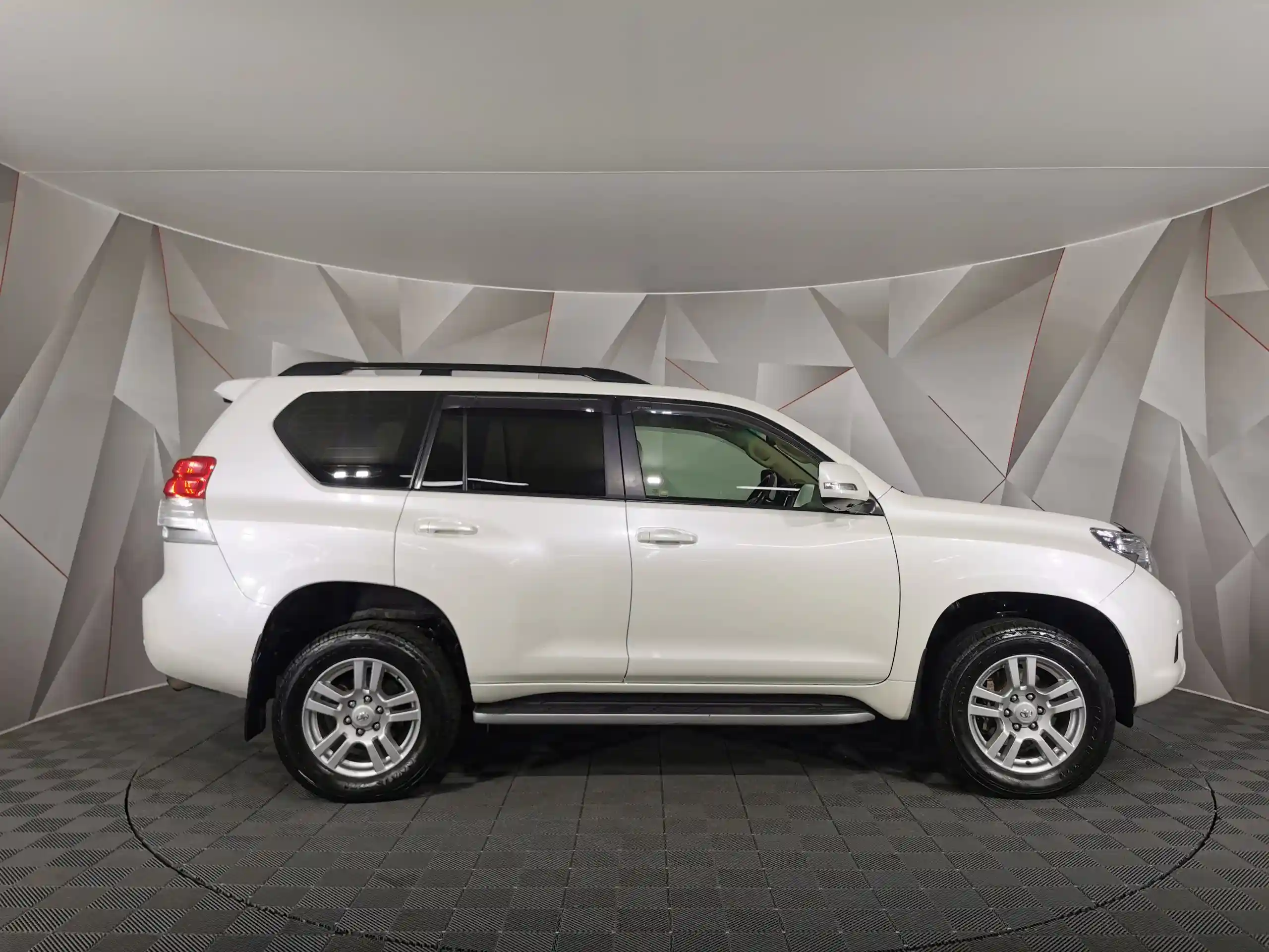 Toyota Land Cruiser Prado 2012