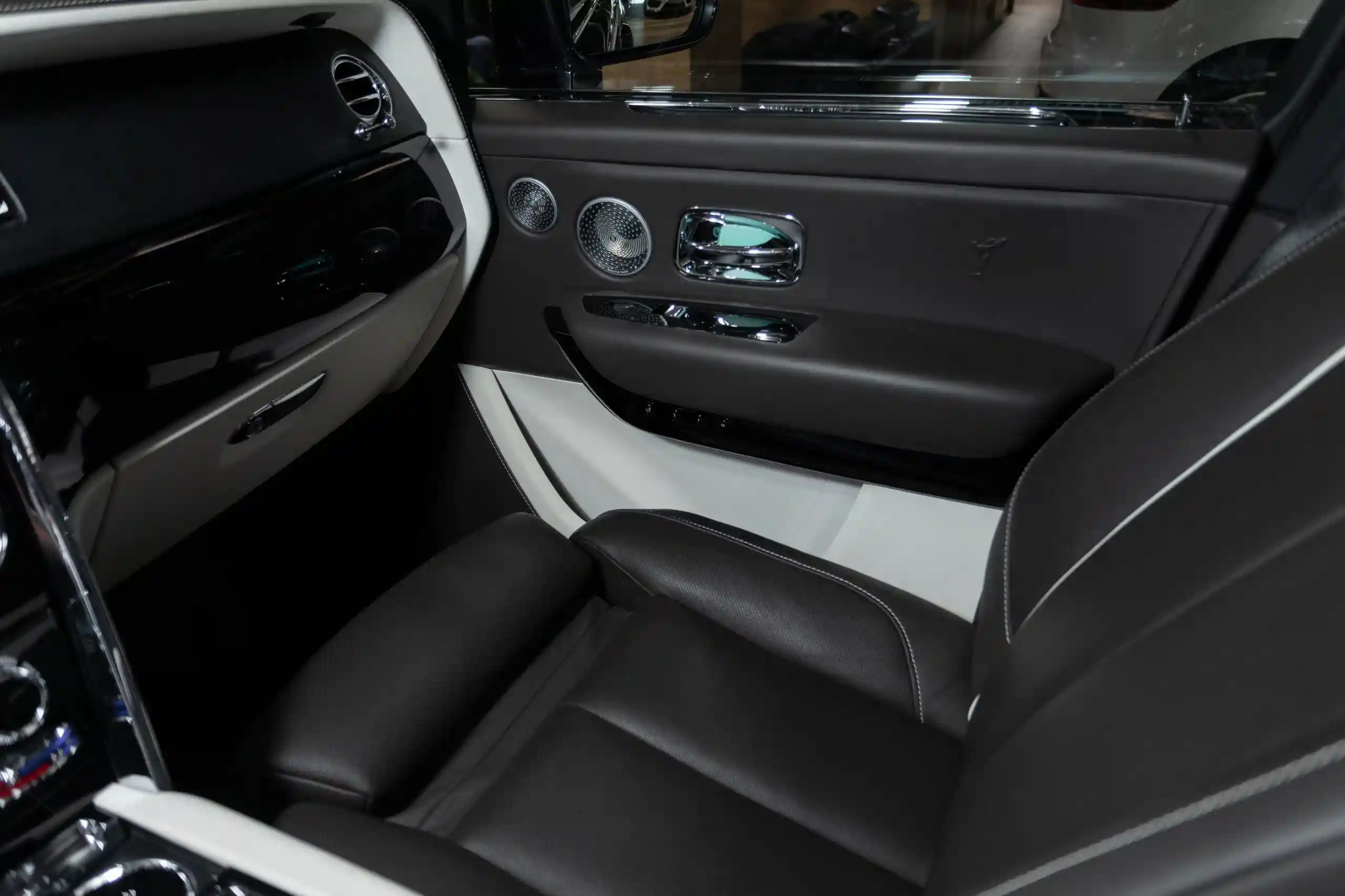 Rolls-Royce Cullinan 2021