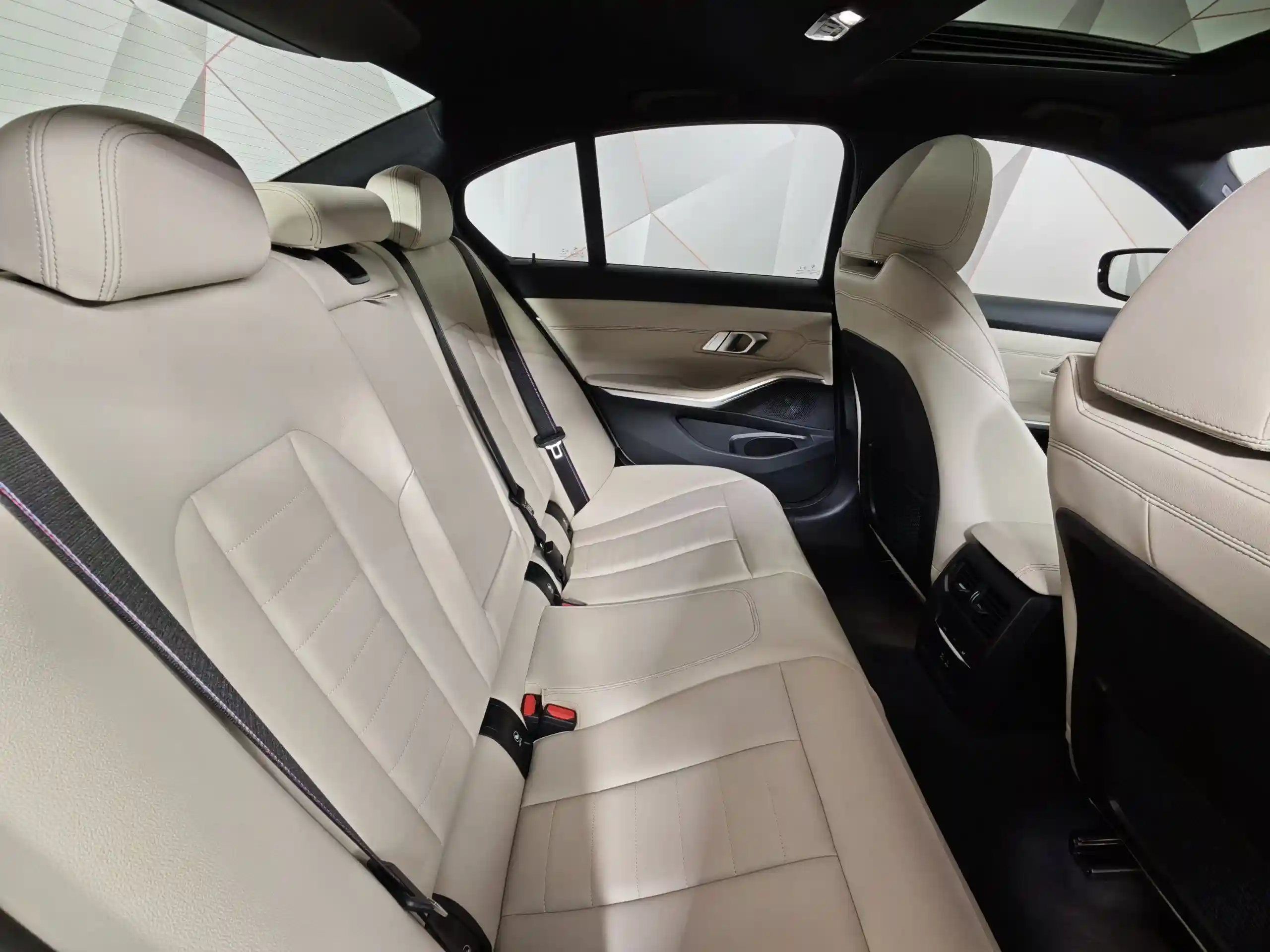 BMW 3 серия 2021
