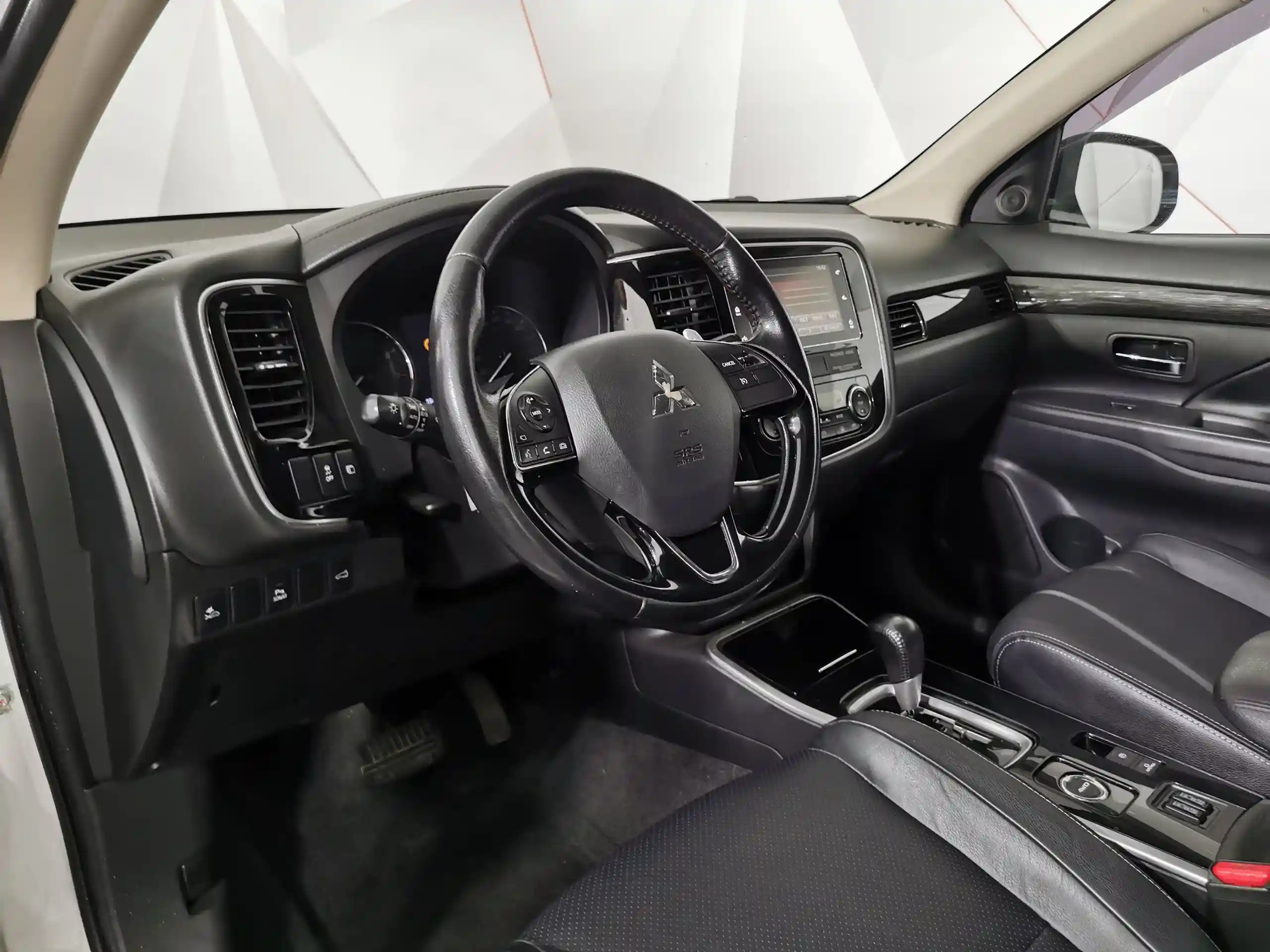 Mitsubishi Outlander 2018
