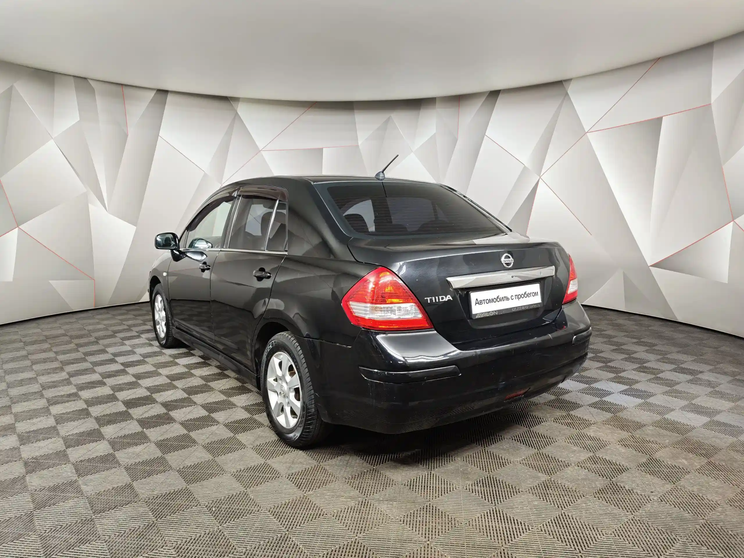 Nissan Tiida 2010