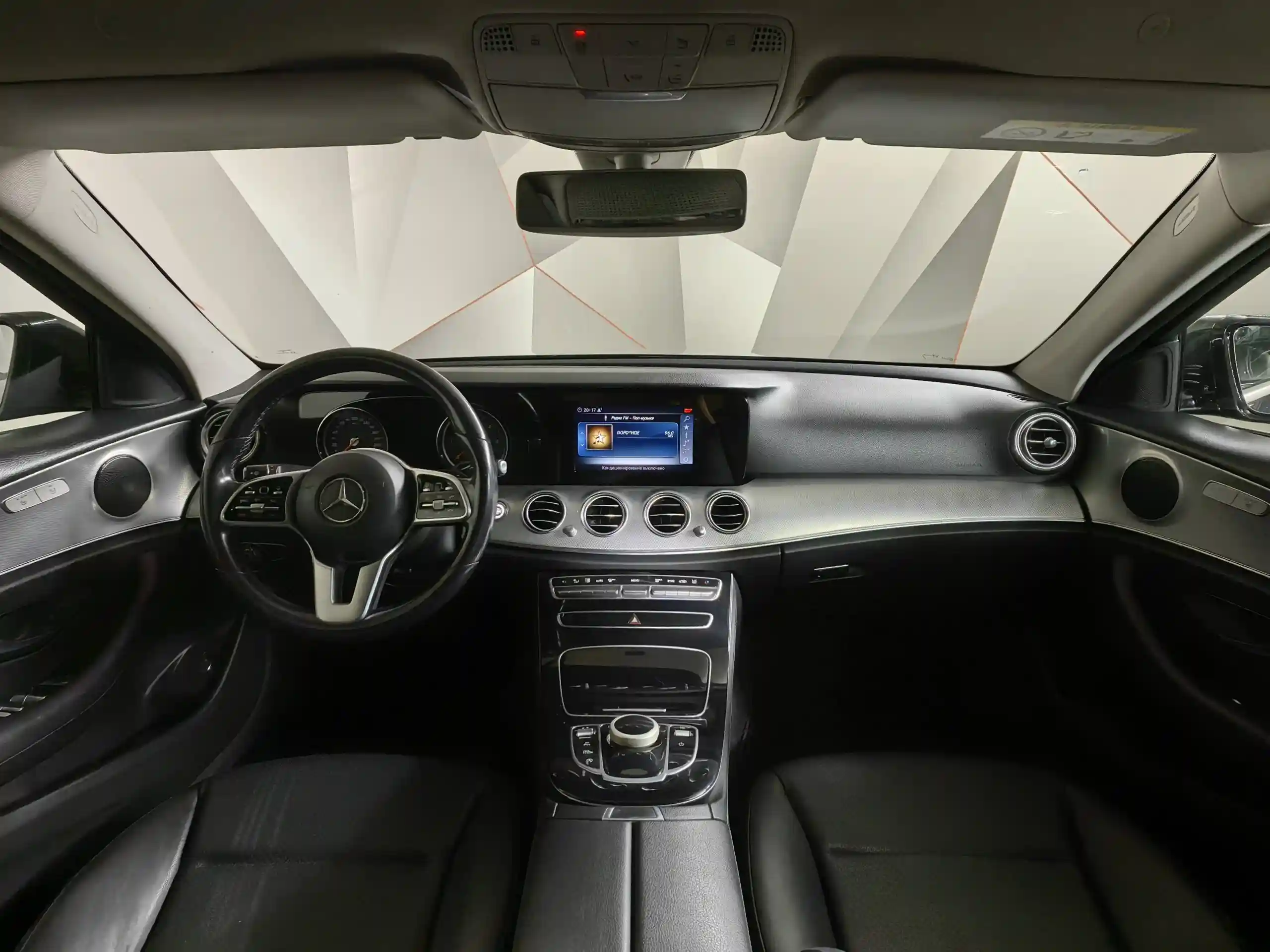 Mercedes-Benz E-Класс 2020