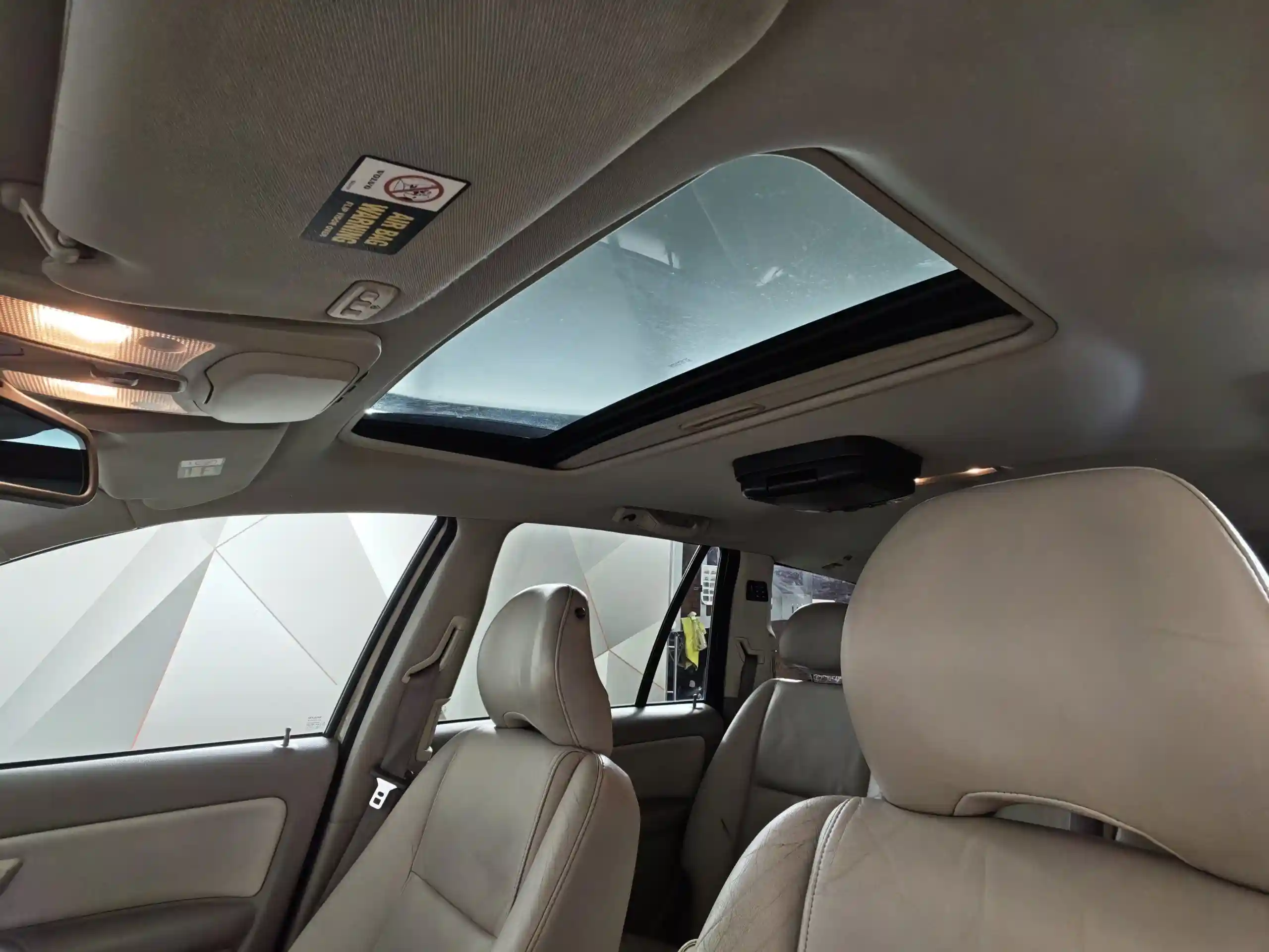 Volvo XC90 2003