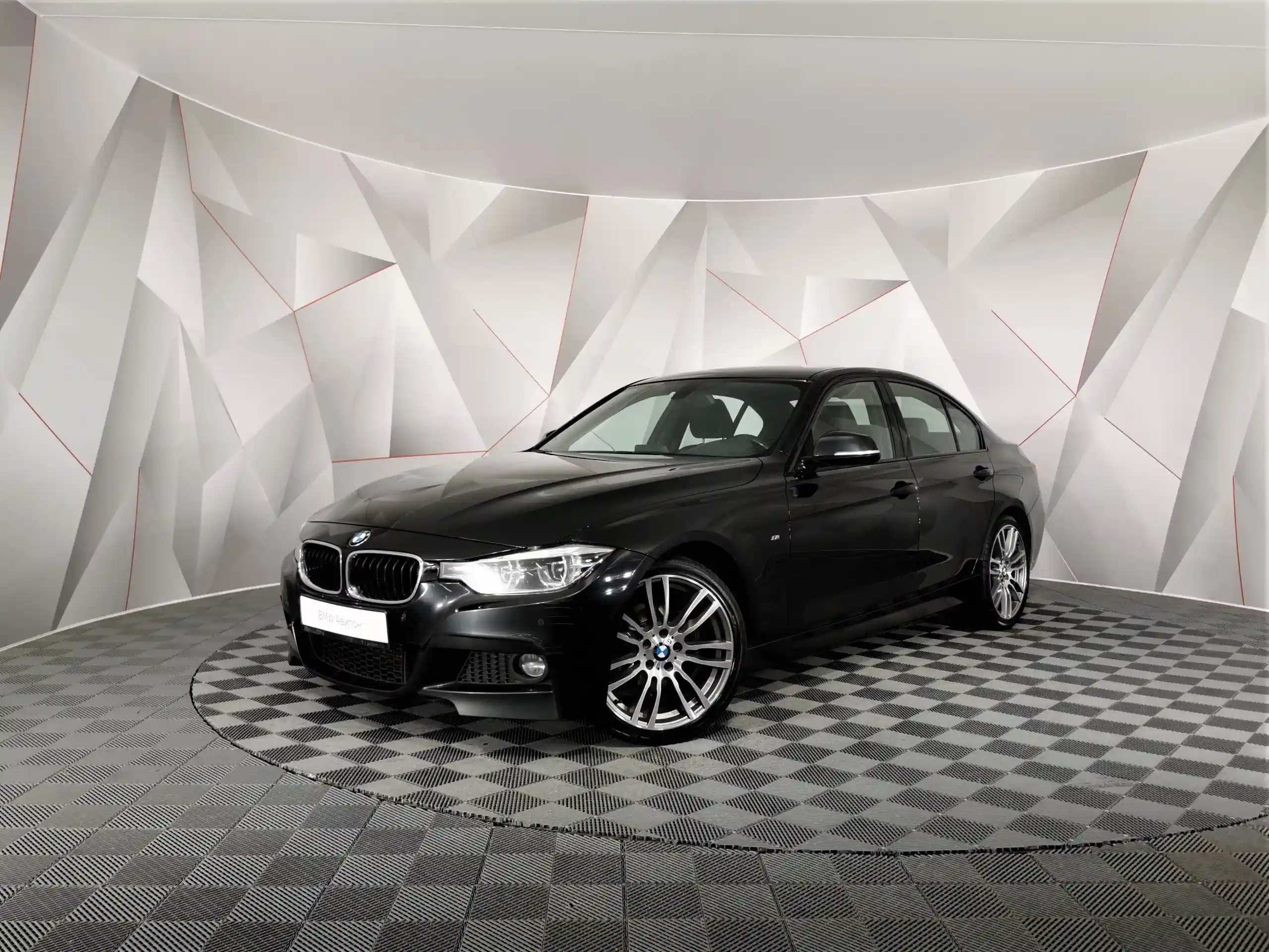 BMW 3 серия 2018