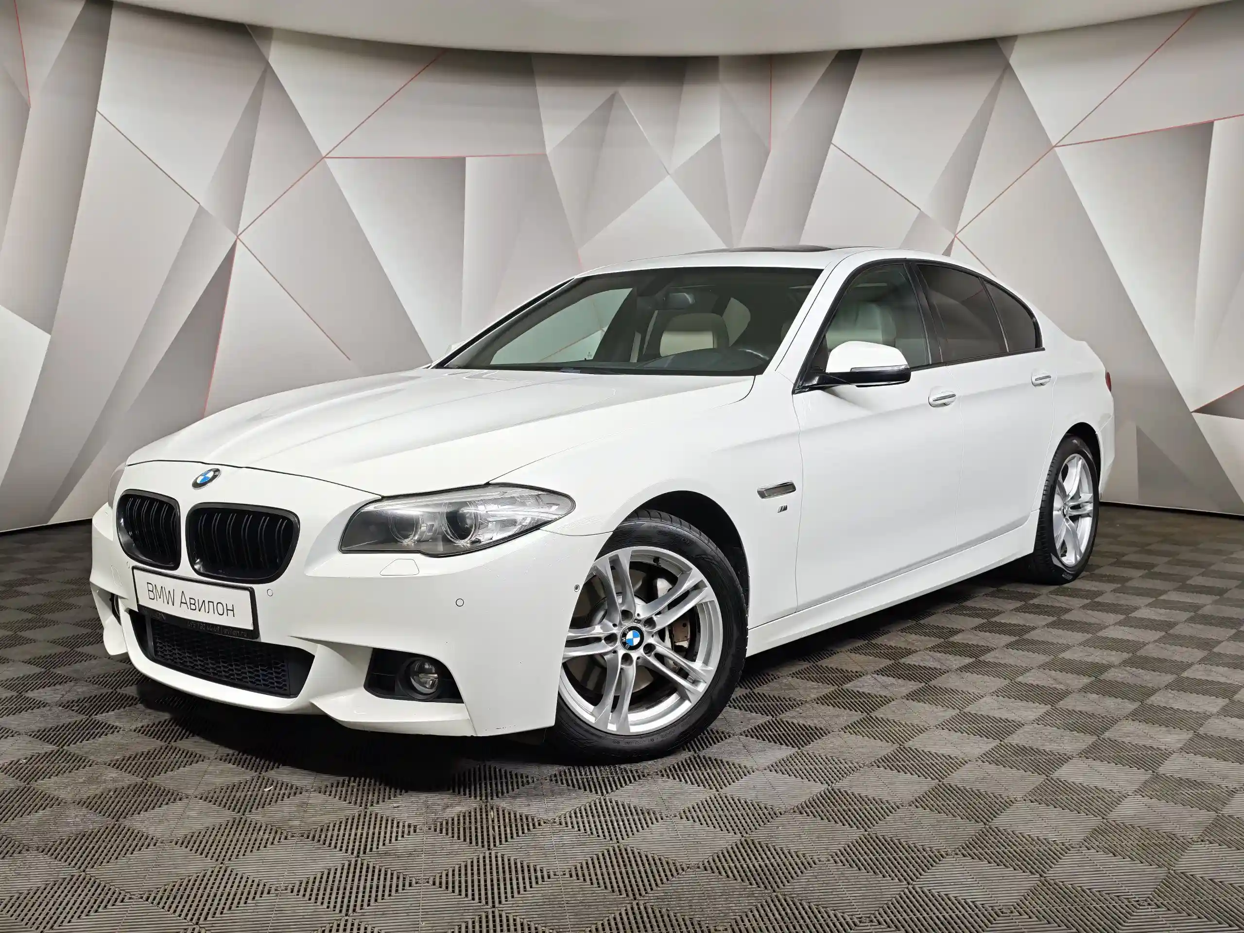 BMW 5 серия 2013