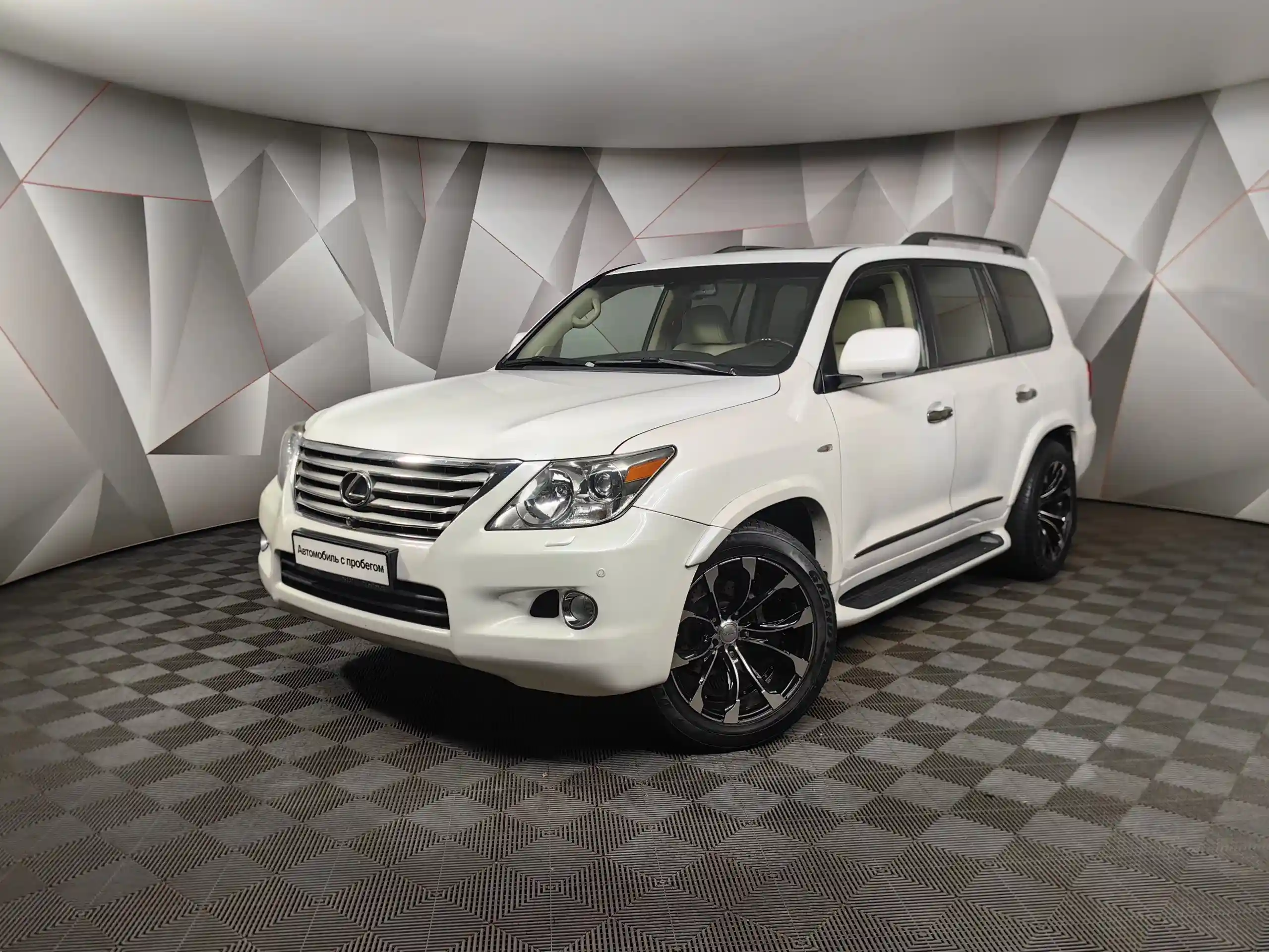 Lexus LX 2011