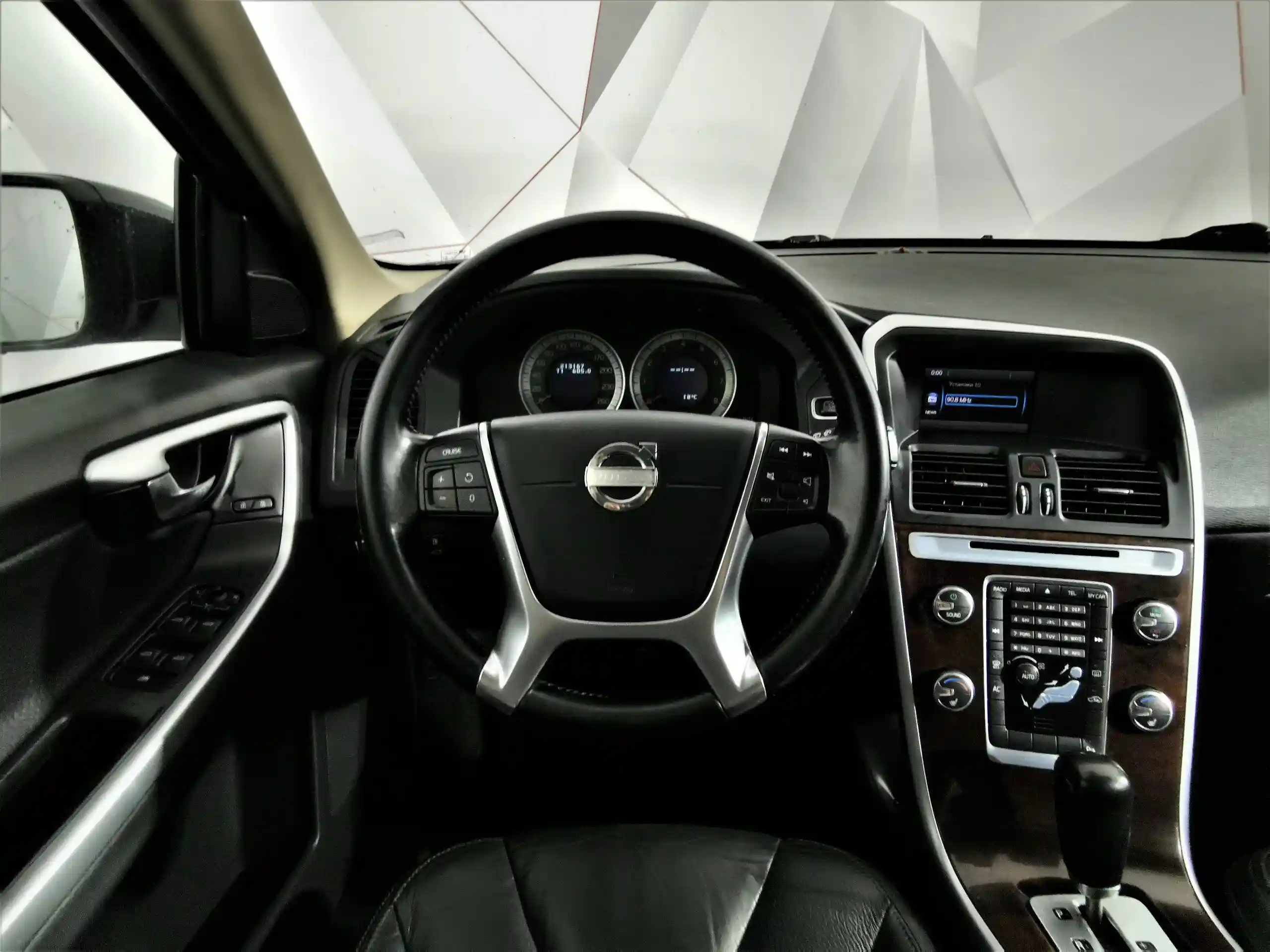 Volvo XC60 2011