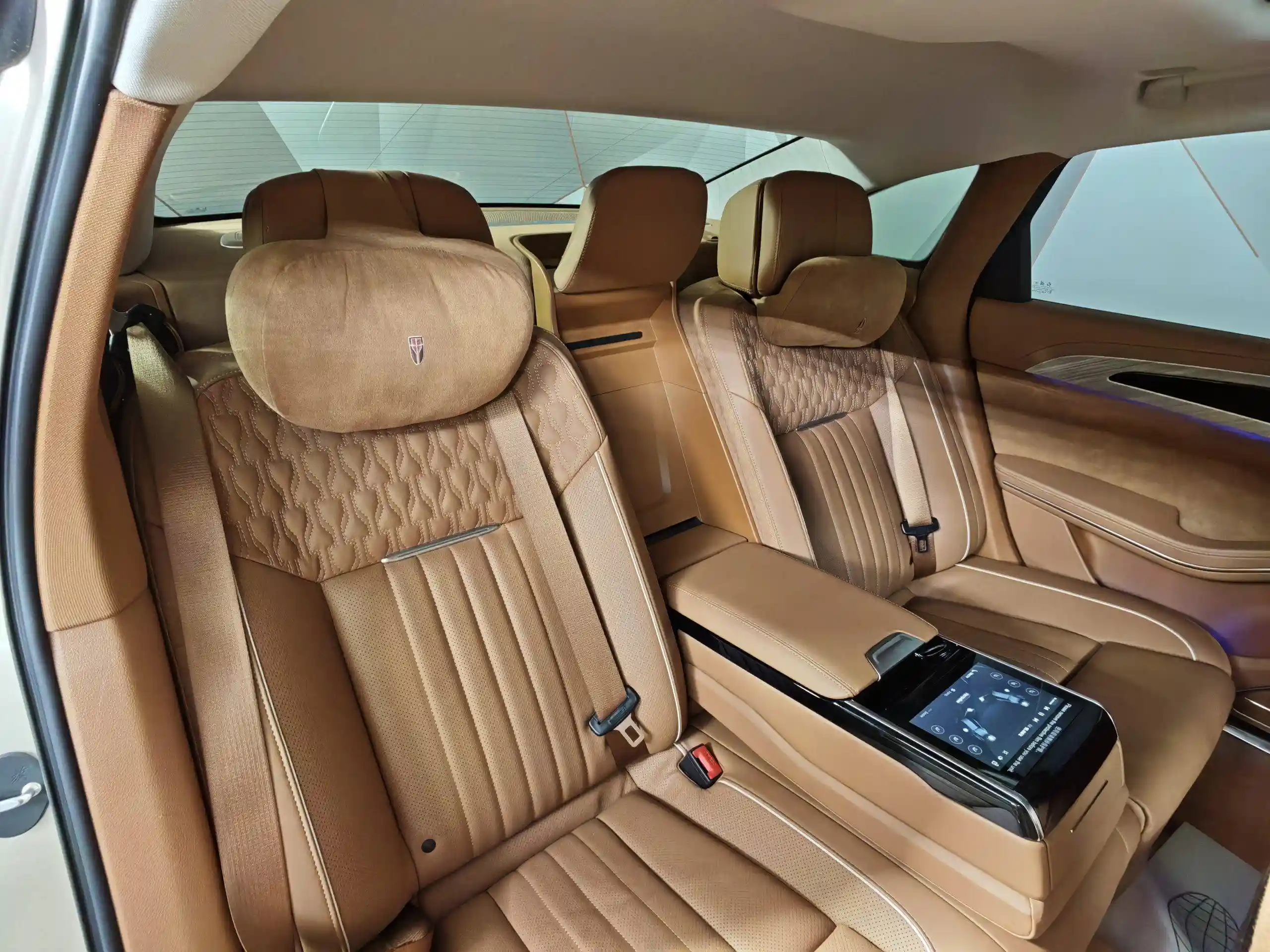 Hongqi H9 2023
