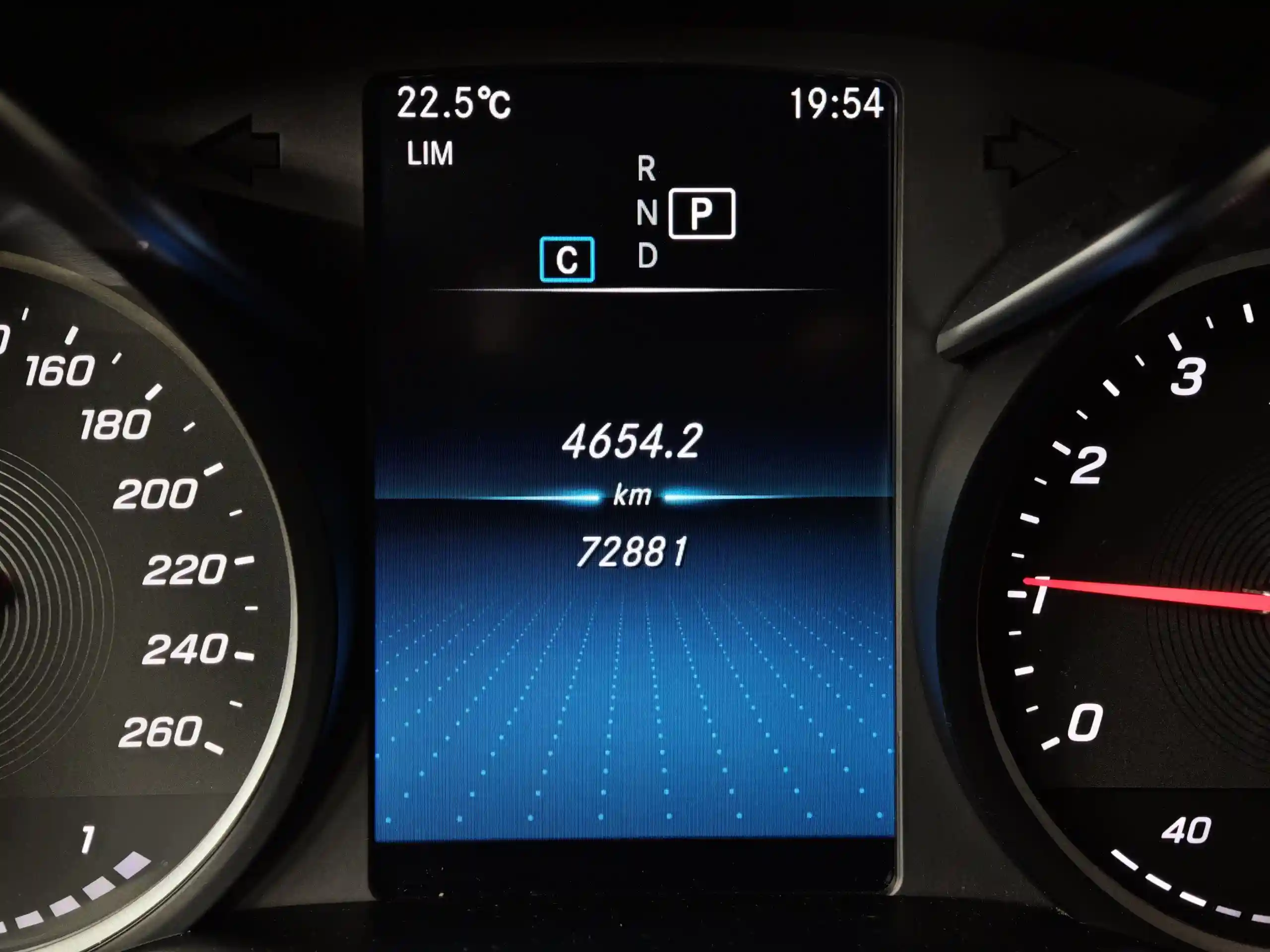 Mercedes-Benz C-Класс 2020