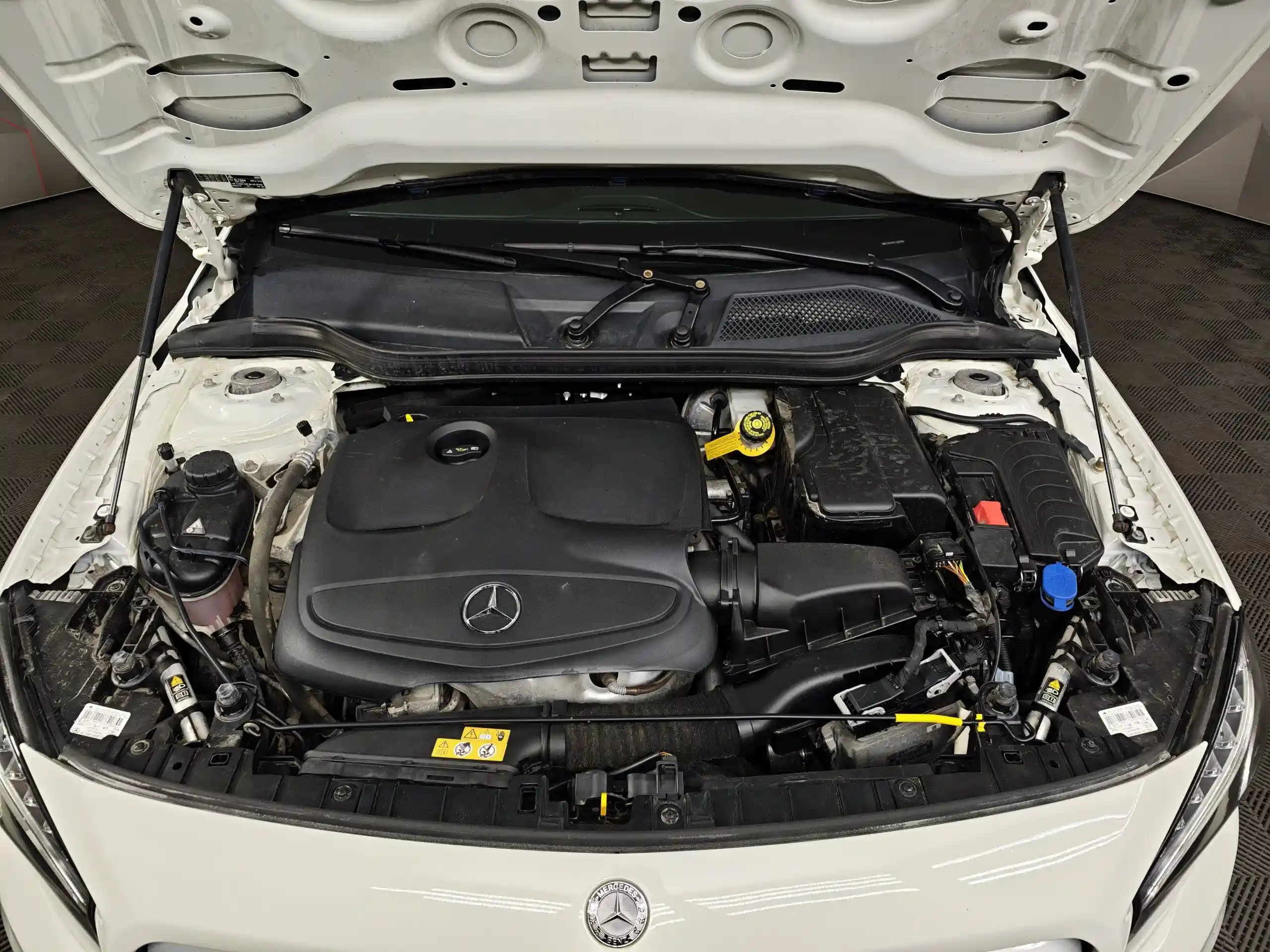 Mercedes-Benz GLA 2016
