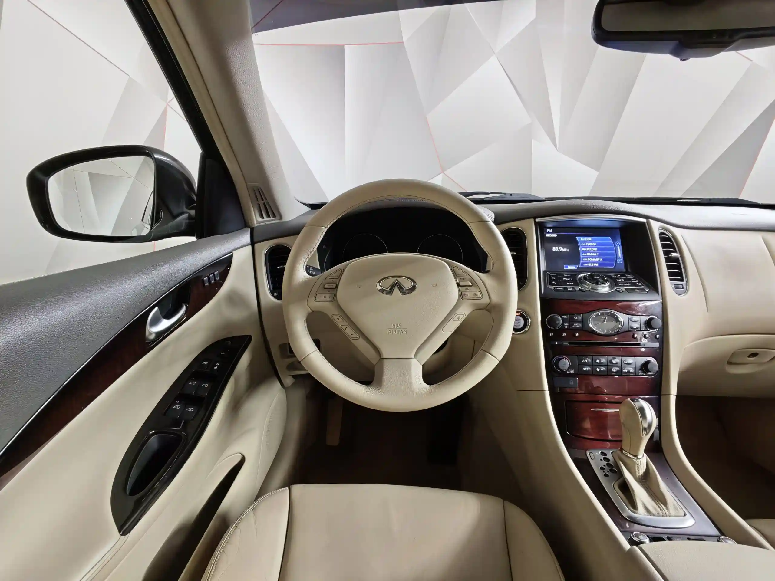Infiniti QX50 2015