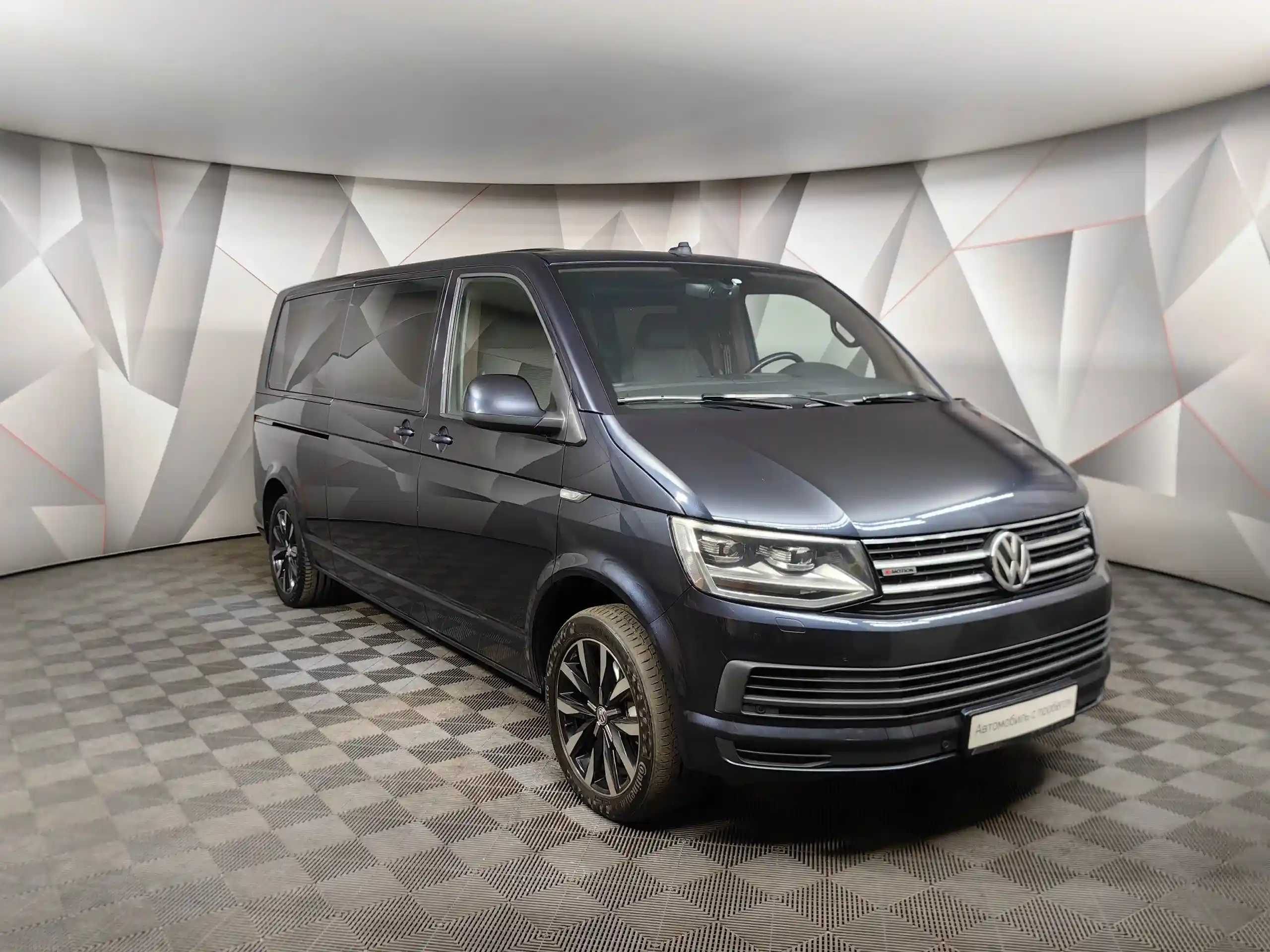 Volkswagen Caravelle 2018