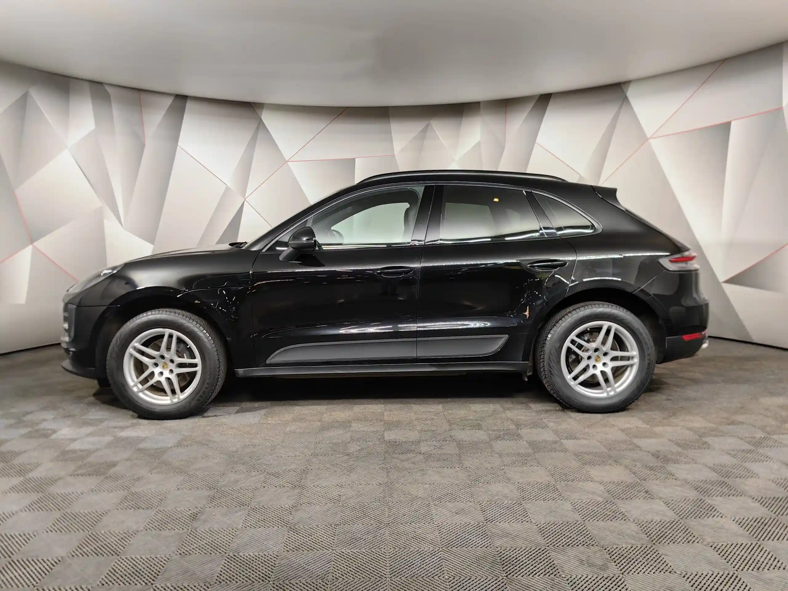 Porsche Macan 2021