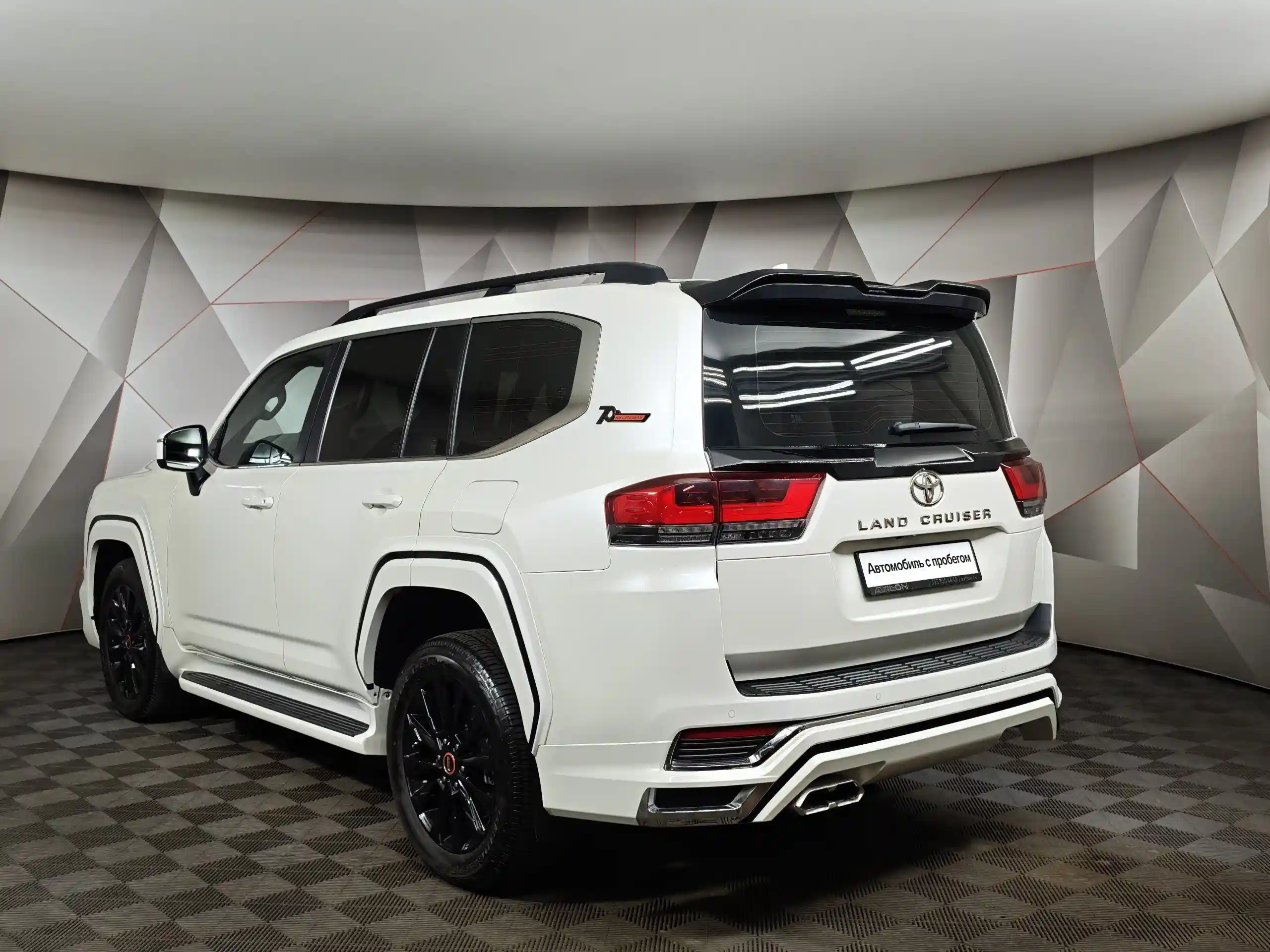 Toyota Land Cruiser 2023