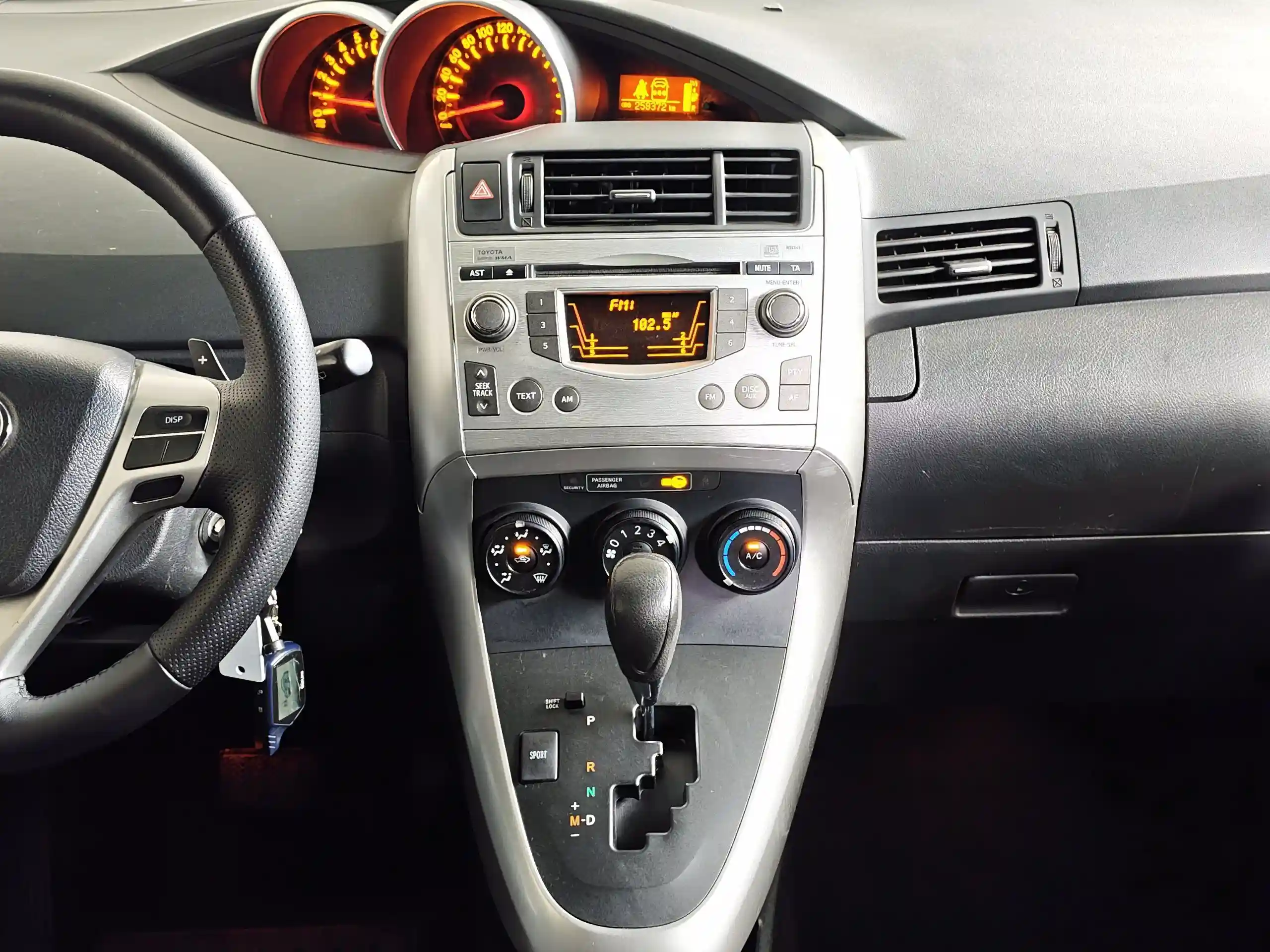 Toyota Verso 2012