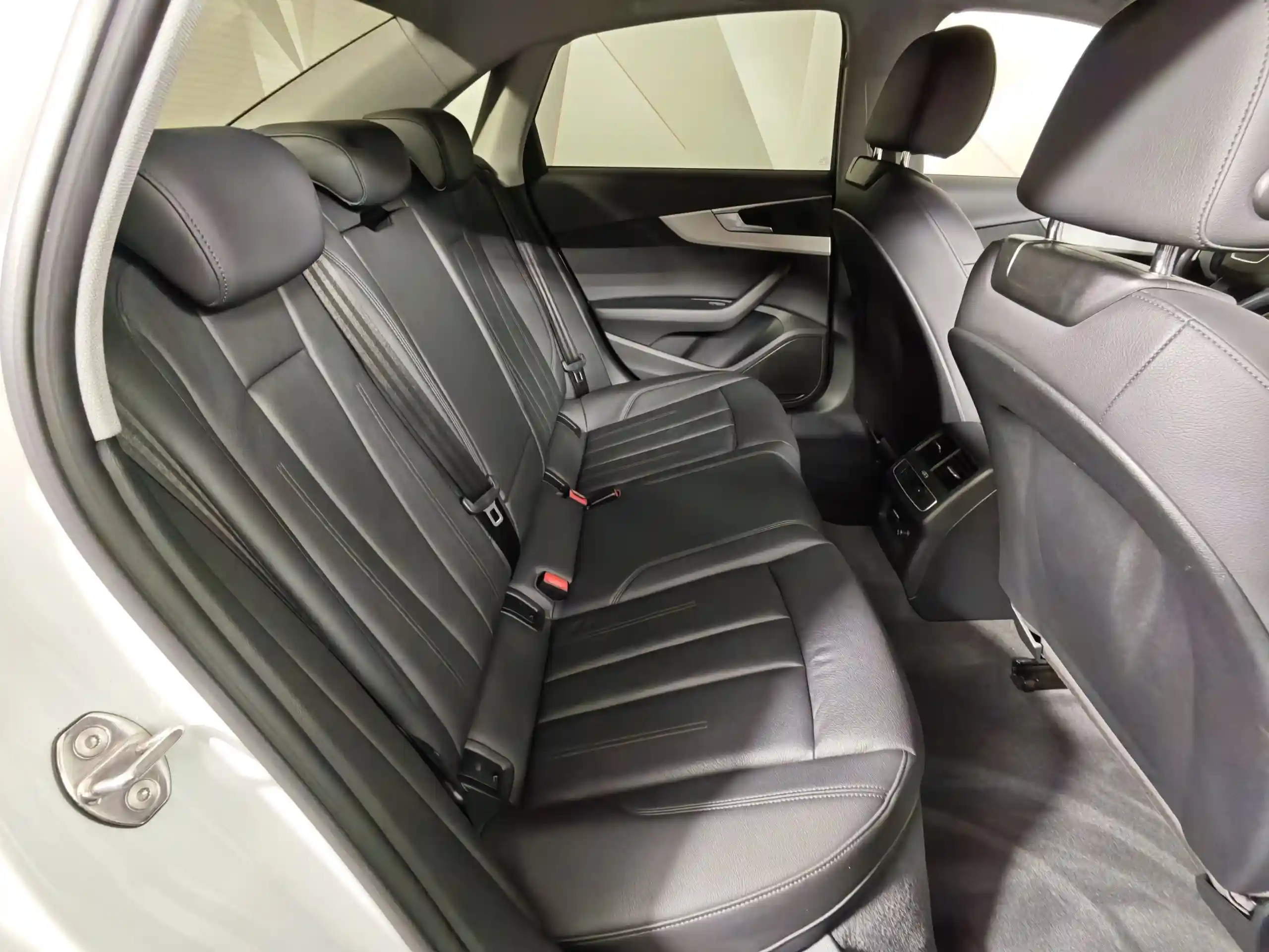 Audi A4 2019