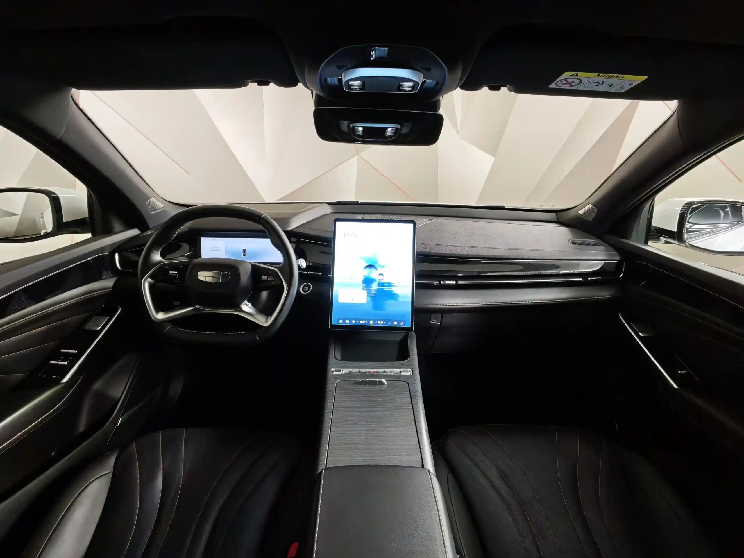 Geely Preface 2024